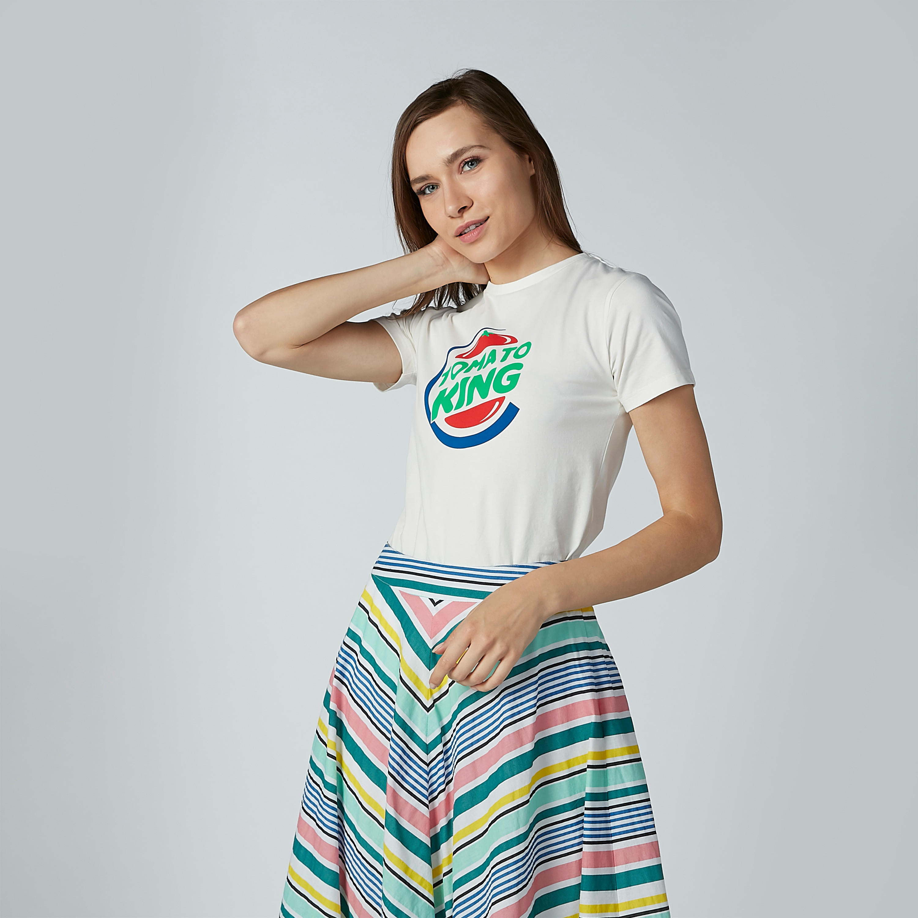 تيشيرت مطبوعة بياقة مستديرة وأكمام قصيرة-women-clothing-tshirts-image-2