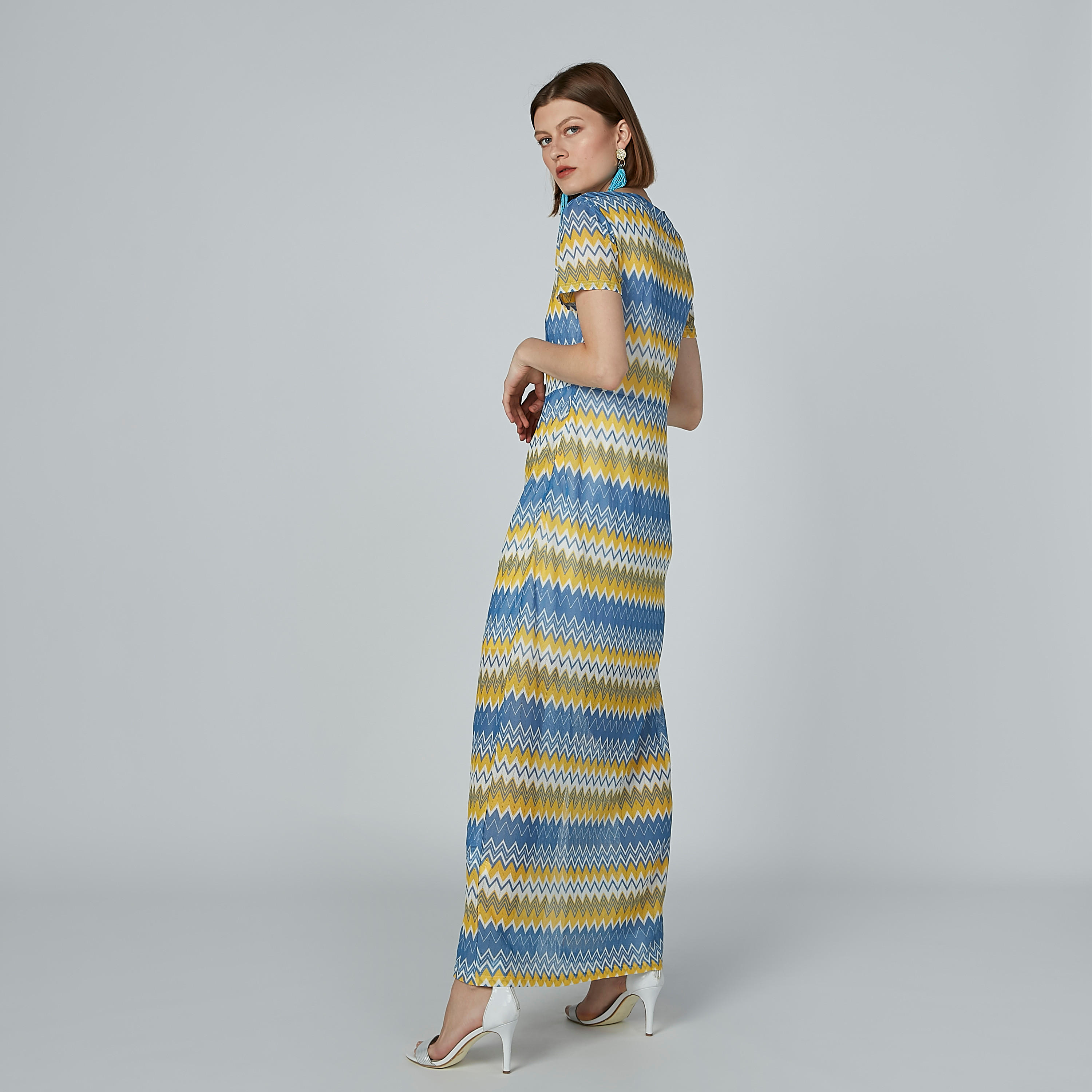 فستان إيه لاين طويل بياقة V وفتحات وطبعات-women-clothing-dresses-image-6