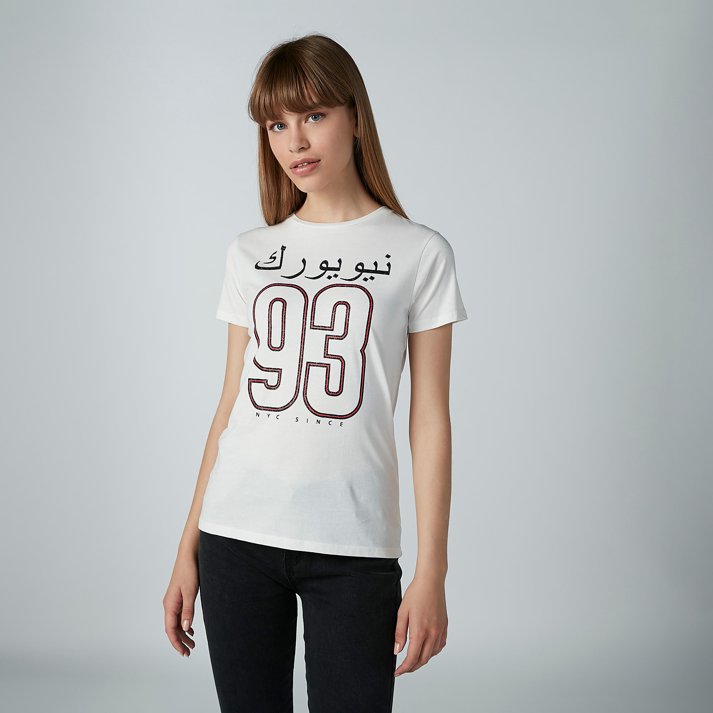 تيشيرت بياقة مستديرة وأكمام قصيرة وطبعات-women-clothing-tshirts-image-3
