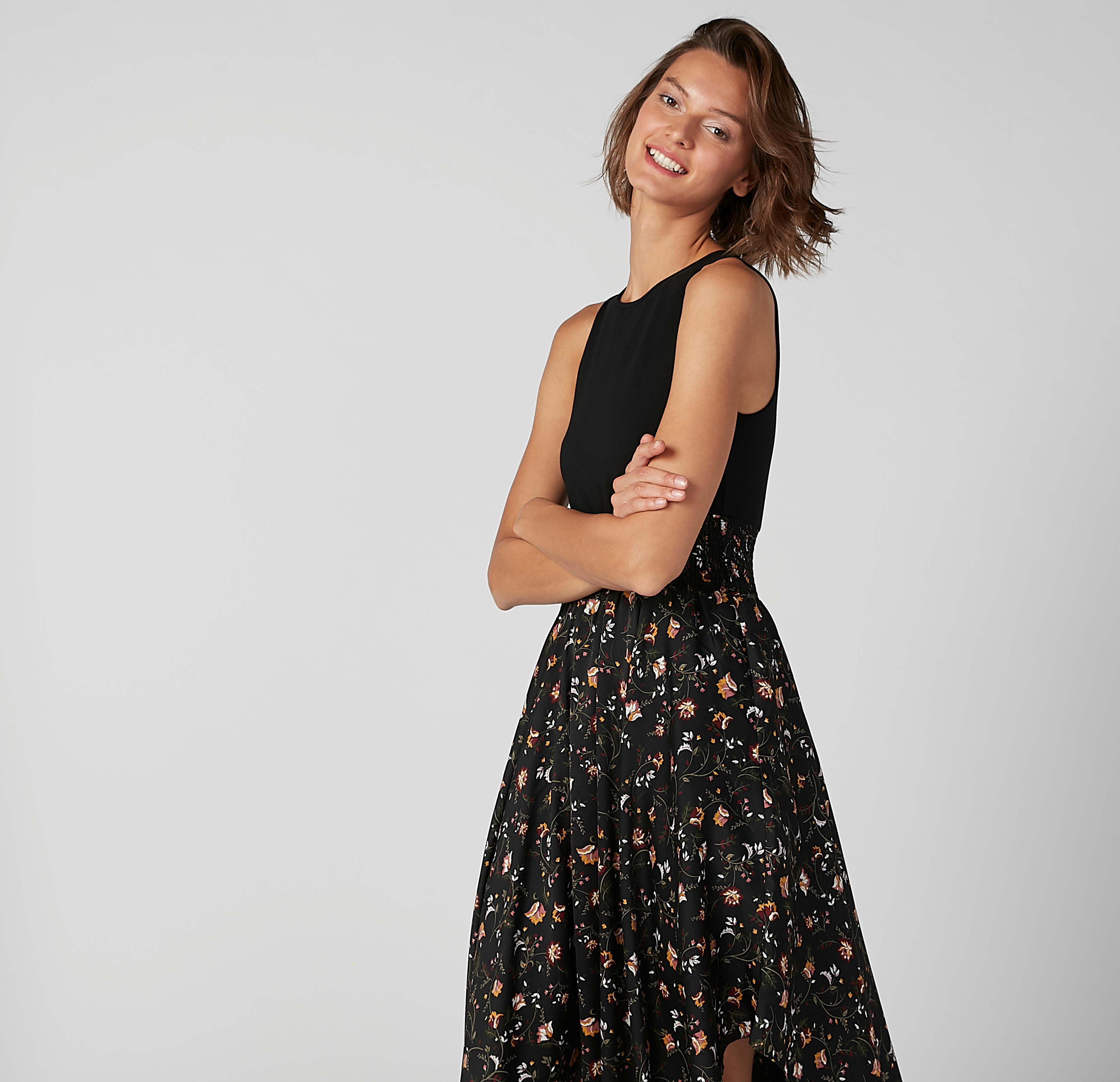 فستان دون أكمام بحوّاف غير مستوية وطبعات زهرية-women-clothing-dresses-image-6