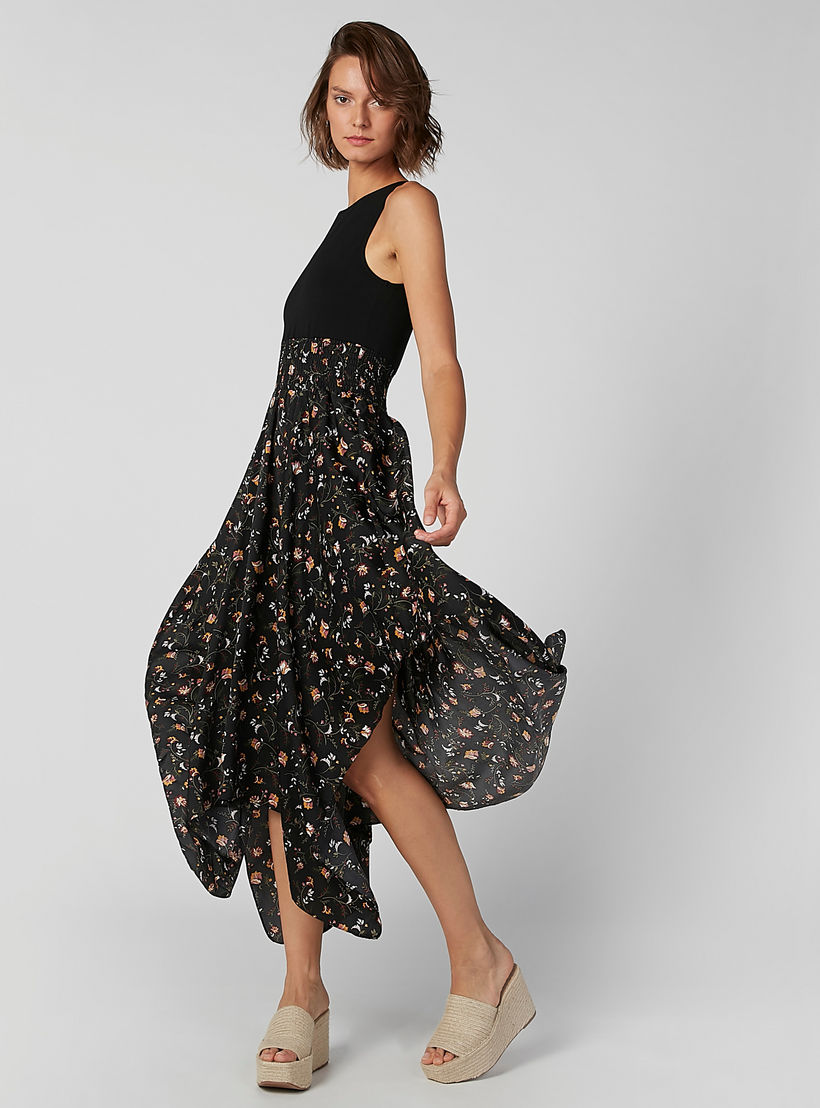 فستان دون أكمام بحوّاف غير مستوية وطبعات زهرية-women-clothing-dresses-image-2