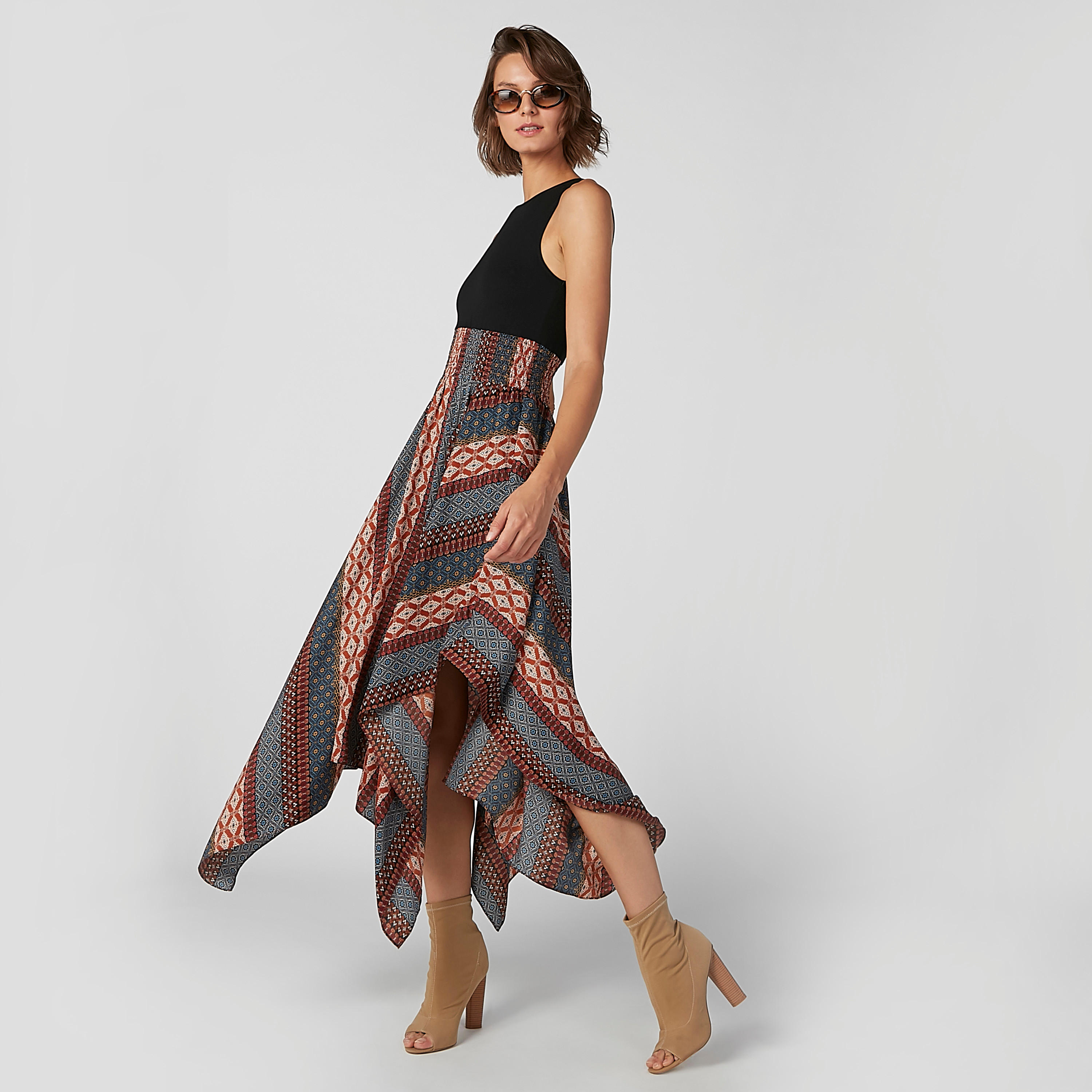 فستان دون أكمام بحوّاف غير مستوية وطبعات-women-clothing-dresses-image-6