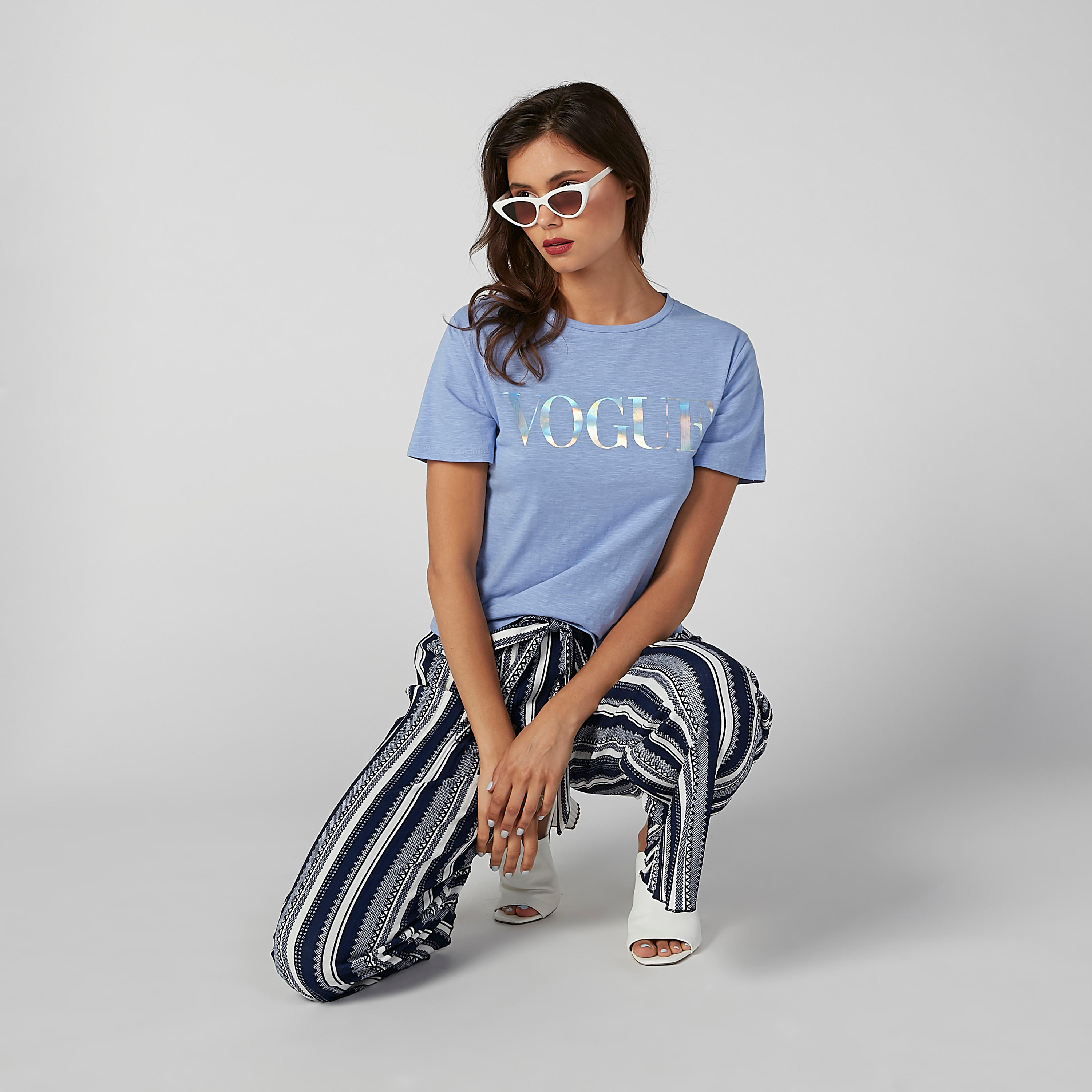 تيشيرت بياقة مستديرة وأكمام قصيرة وطبعات-women-clothing-tshirts-image-1