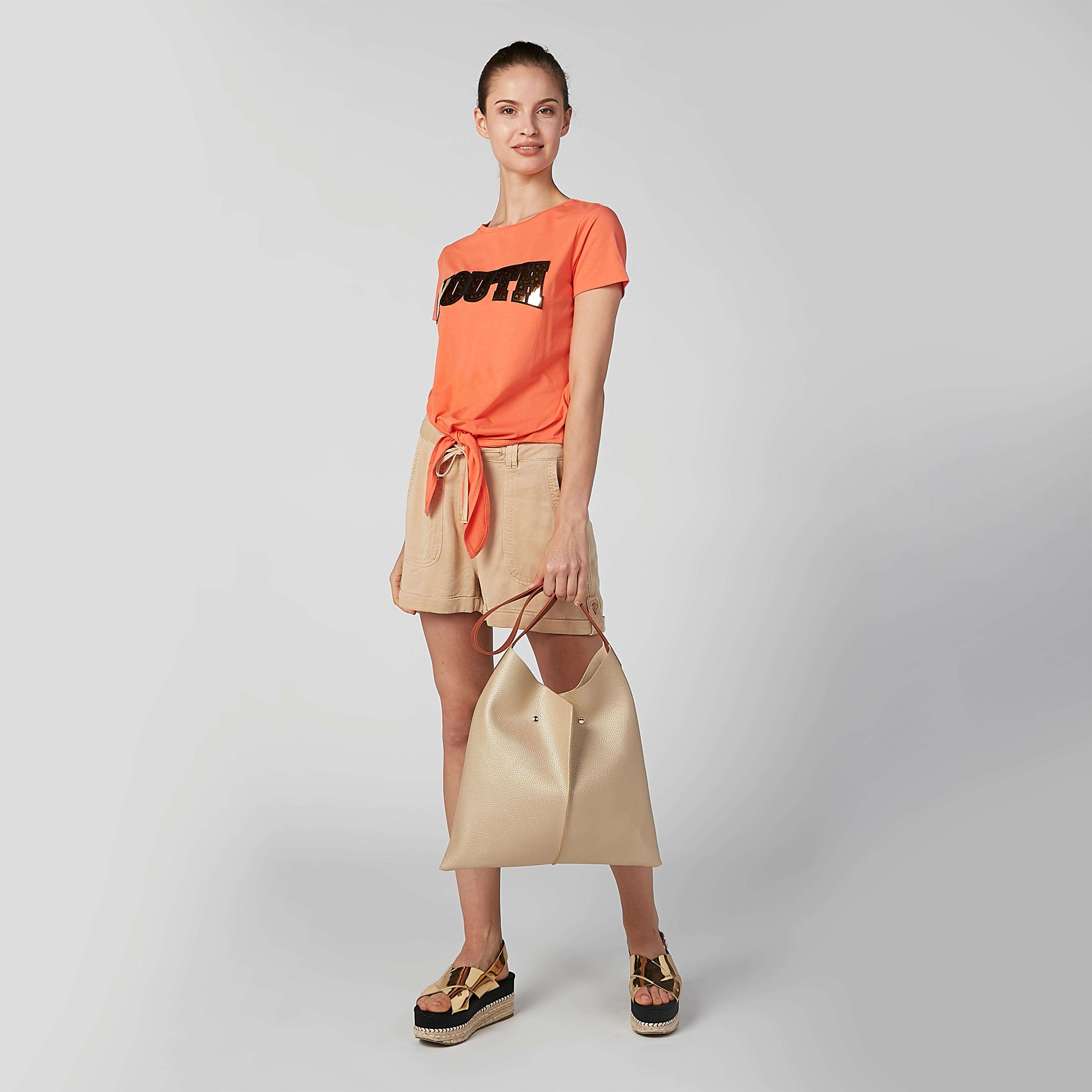 شورت سادة بجيوب وأربطة-women-clothing-bottoms-shorts-image-2