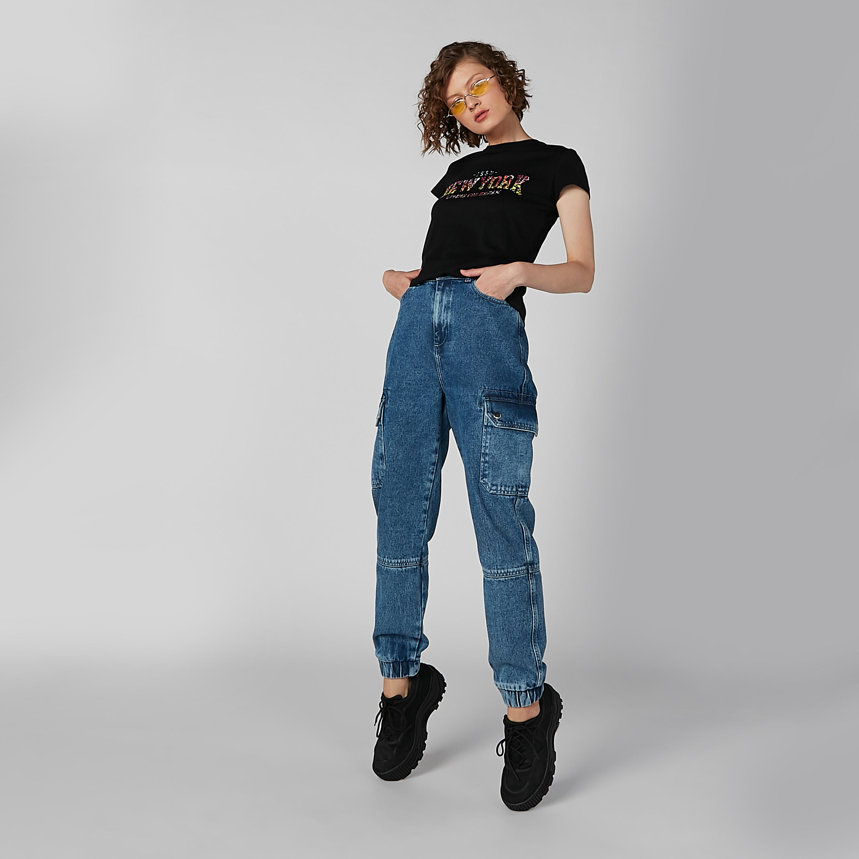Slogan Print Round Neck T-shirt with Cap Sleeves-women-clothing-tshirts-image-1