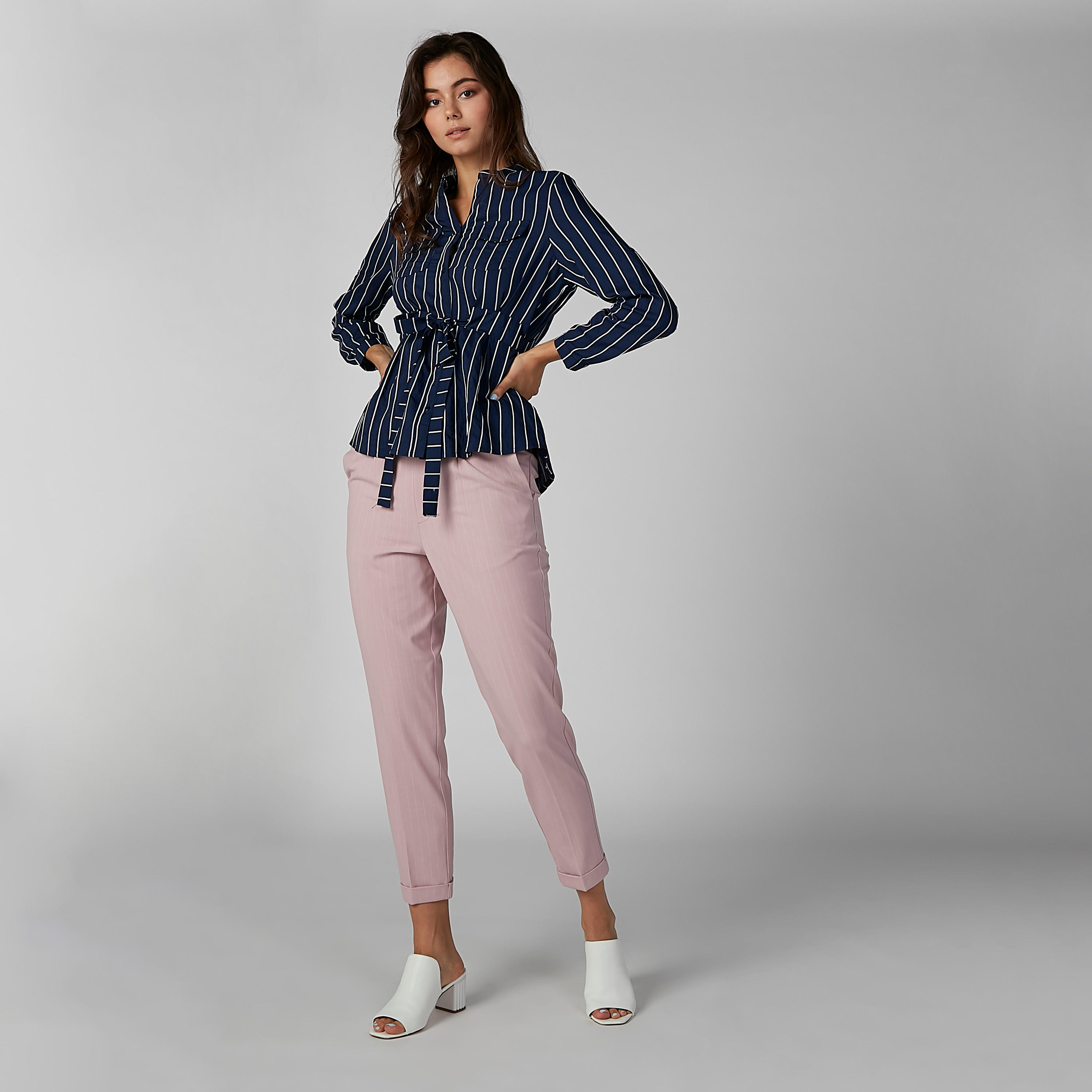 قميص مقلّم بأكمام طويلة وياقة ماندارين وأربطة-women-clothing-shirtsandblouses-shirts-image-7