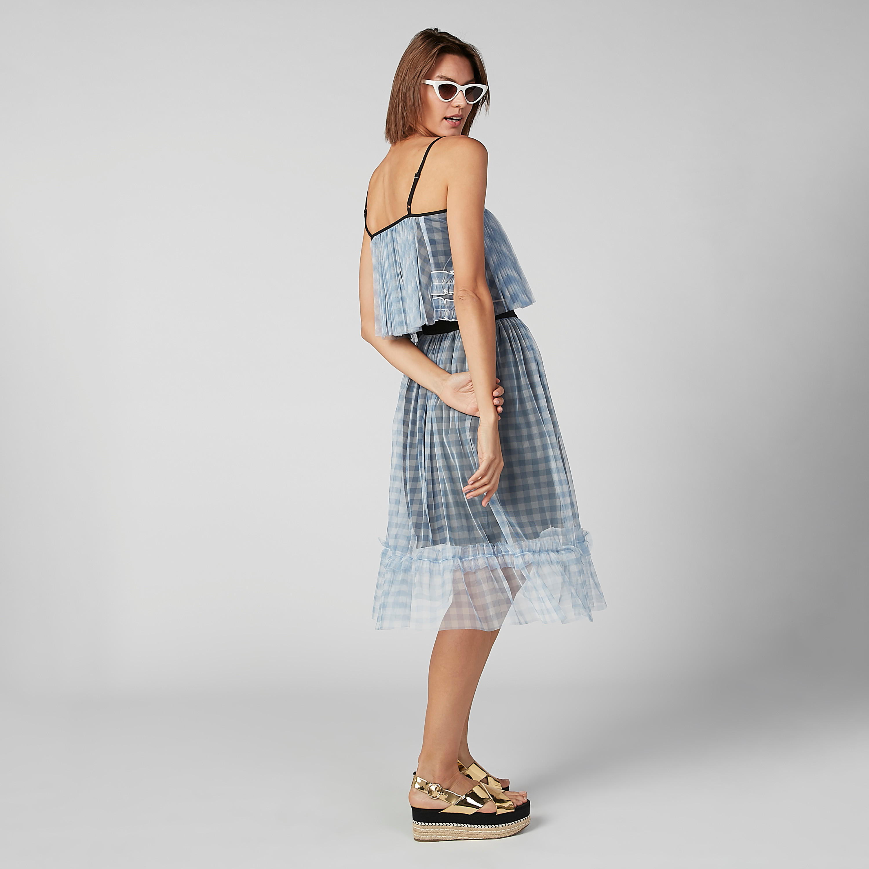 بلوزة كاروهات قصيرة بحمّالات رفيعة-women-clothing-shirtsandblouses-blouses-image-1