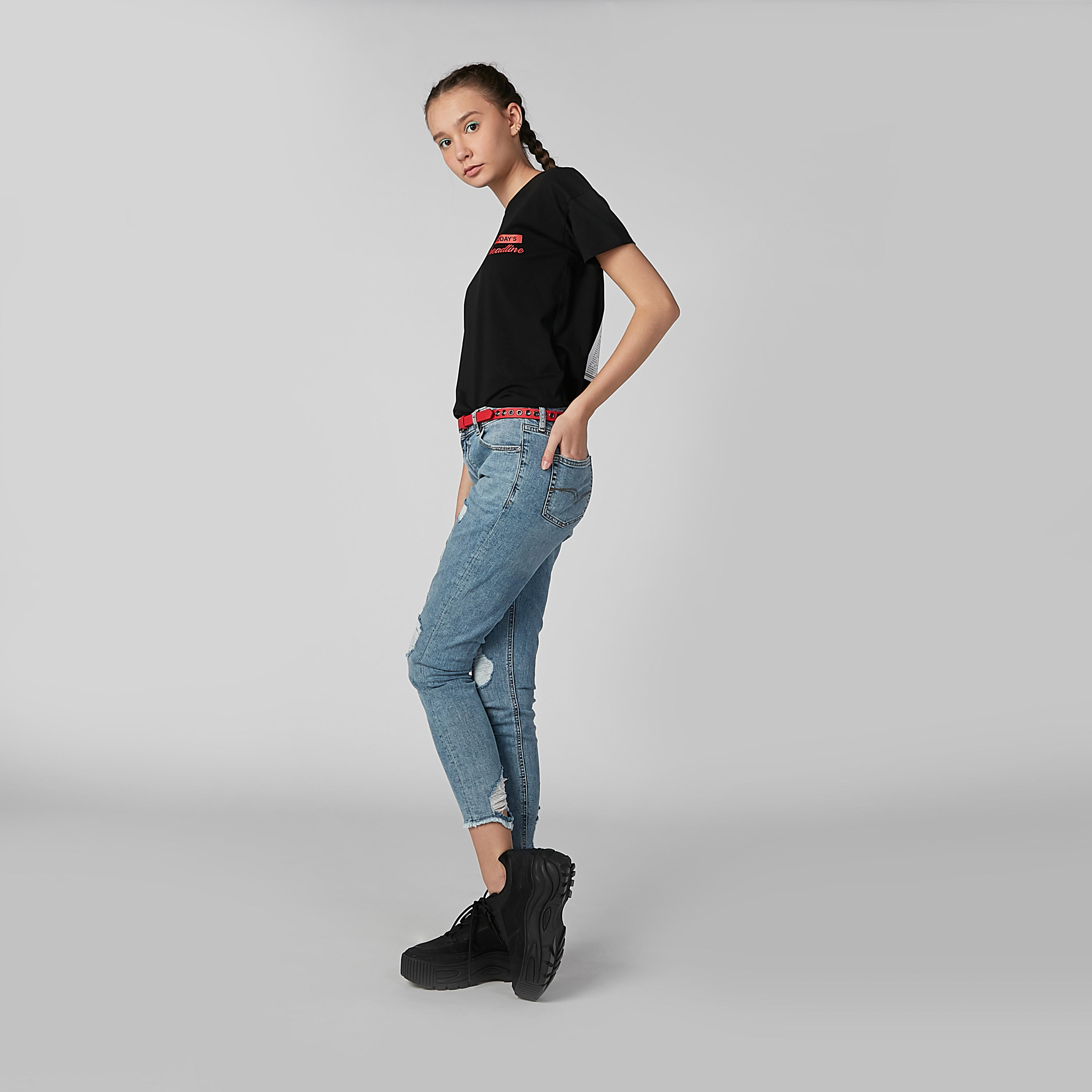 تيشيرت بقصّة واسعة وياقة مستديرة وأكمام قصيرة وطبعات-women-clothing-tshirts-image-4