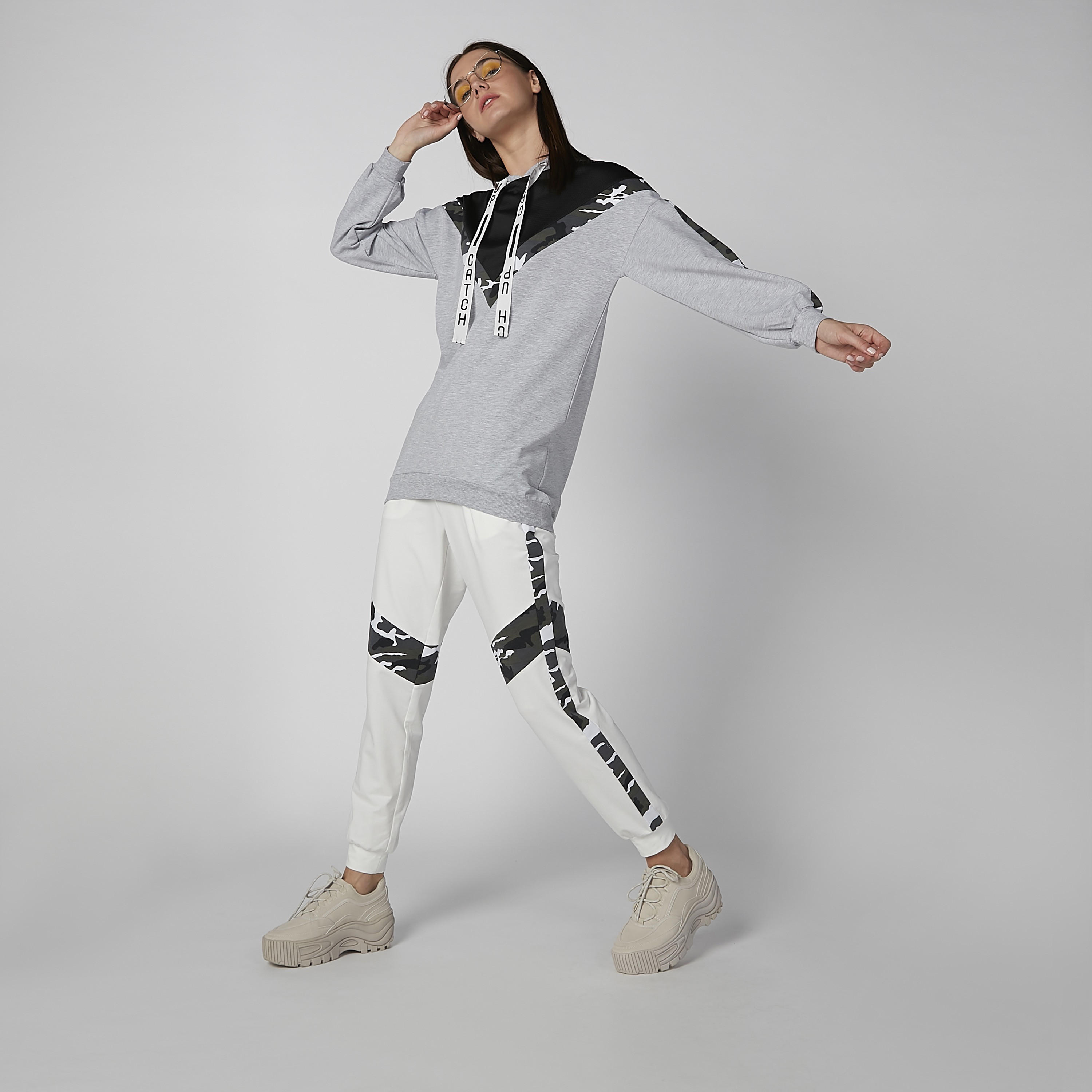 Printed Hoodie with Long Sleeves-women-winterwear-hoodiesandsweatshirts-hoodies-image-1
