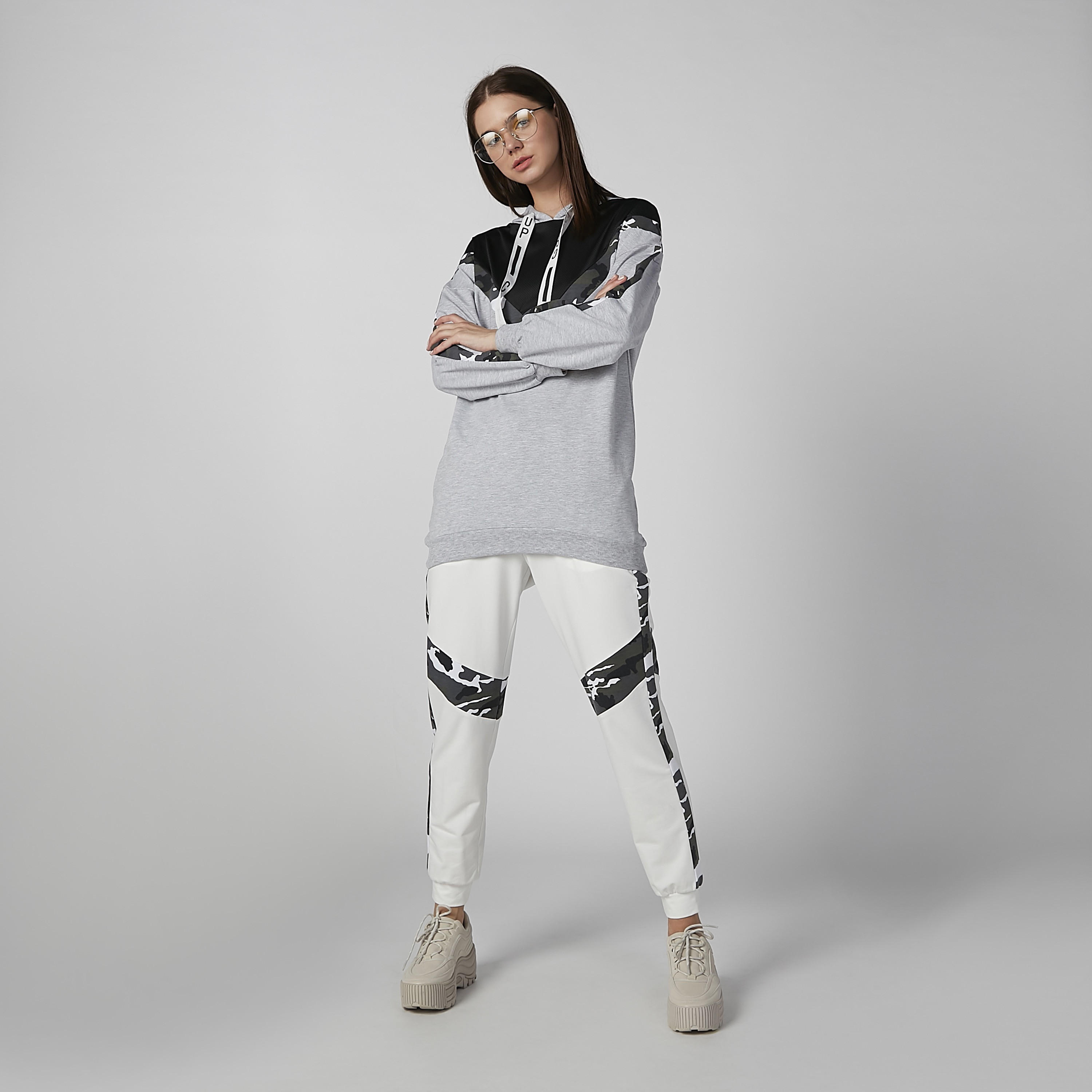 Printed Hoodie with Long Sleeves-women-winterwear-hoodiesandsweatshirts-hoodies-image-6