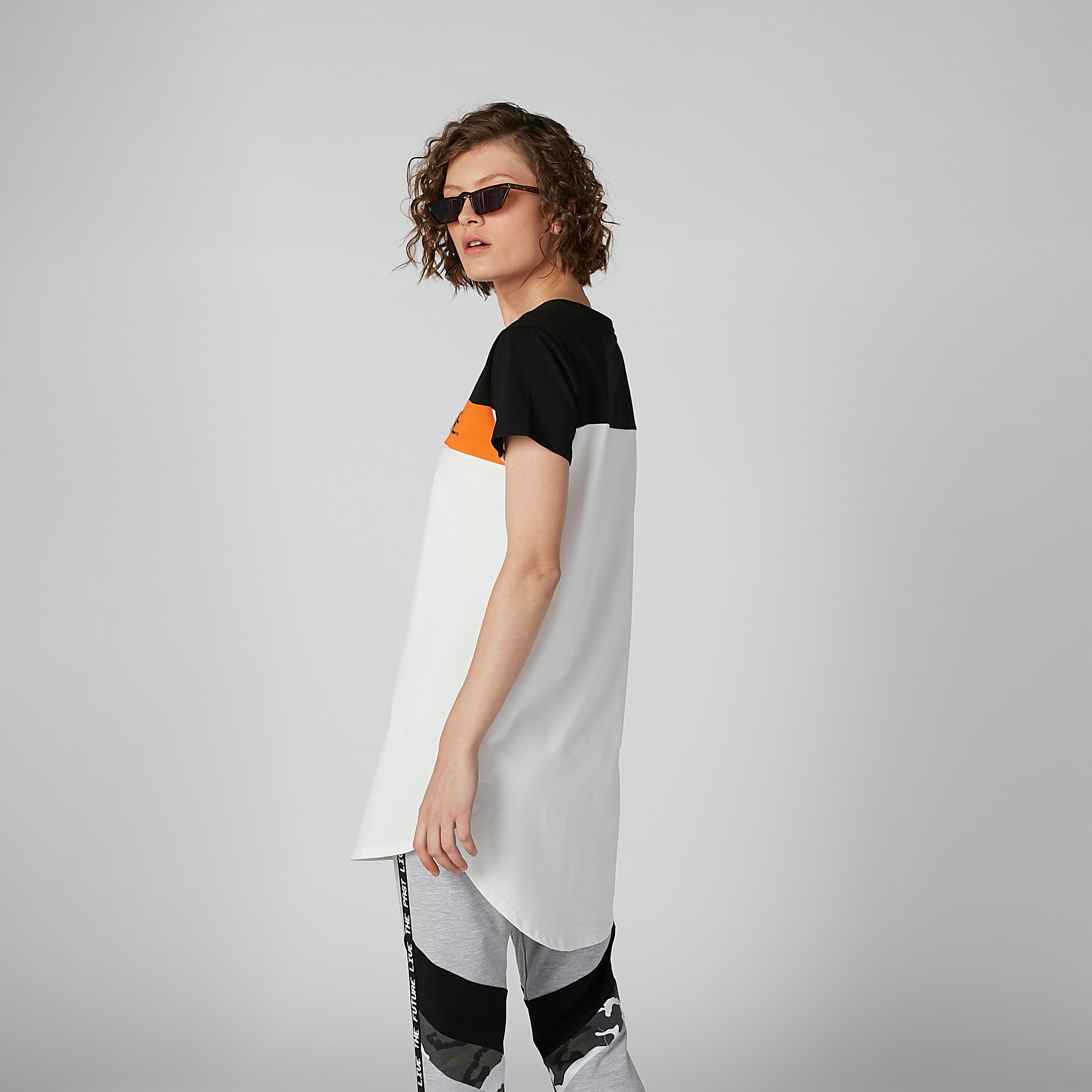 Printed Round Neck Longline T-shirt with Short Sleeves-women-clothing-tshirts-image-4