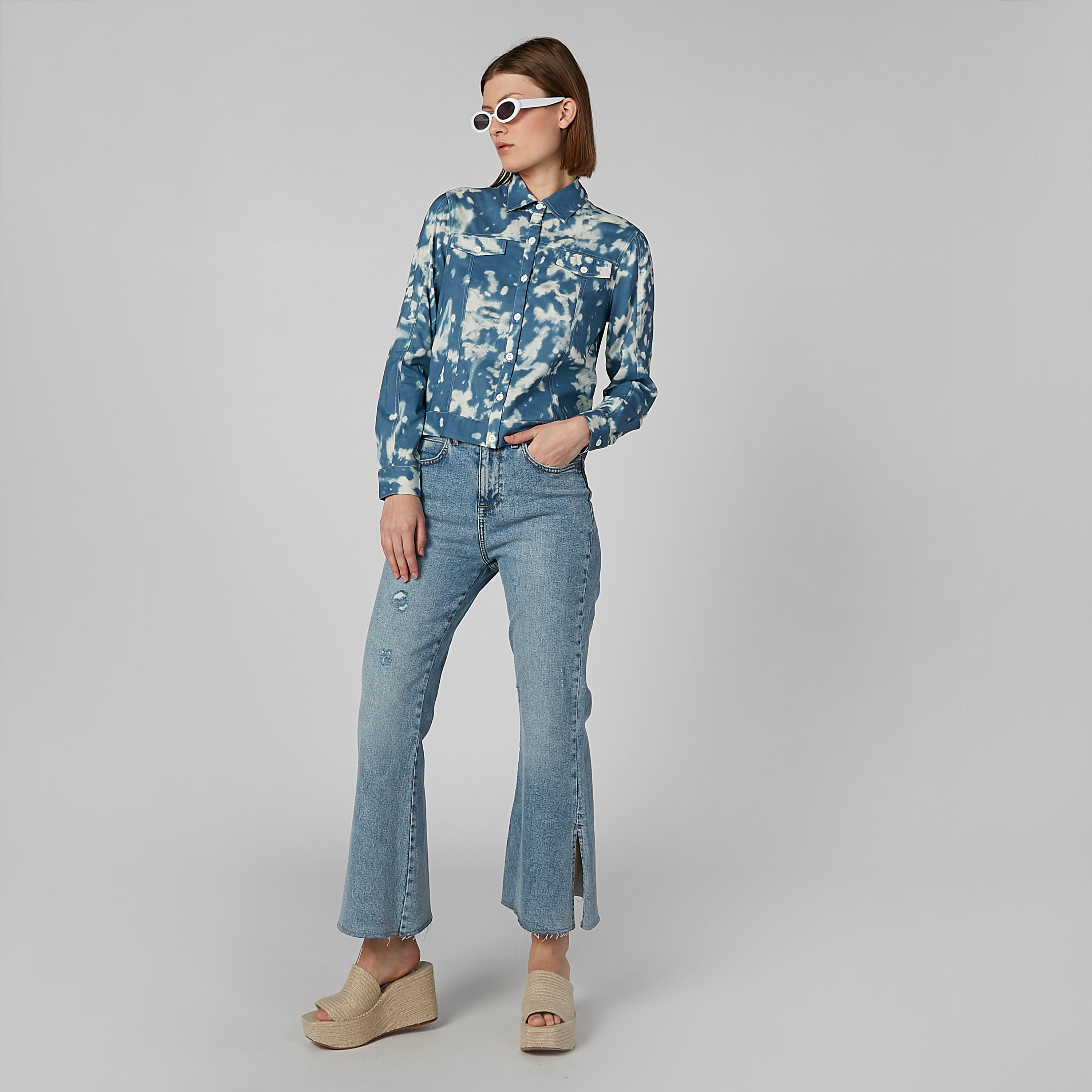جاكيت دينم بأكمام طويلة وطبعات-women-winterwear-coatsandjackets-jackets-image-1