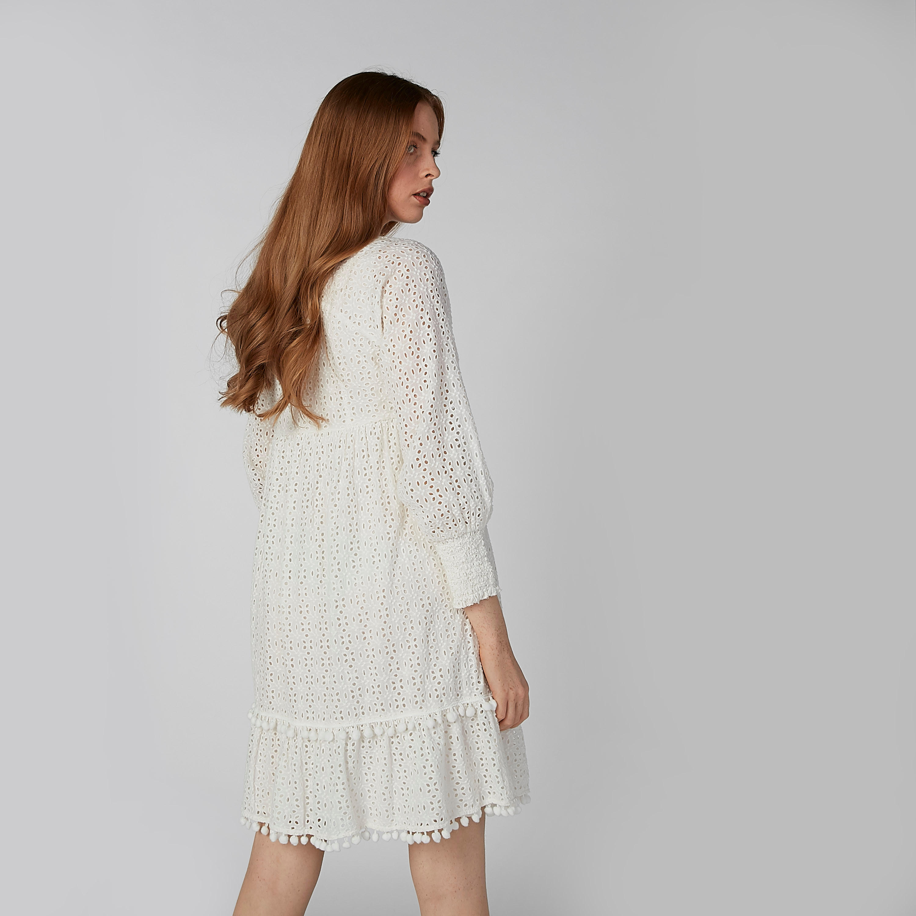 فستان متوسط الطول بارز الملمس بأكمام طويلة وياقة V-women-clothing-dresses-image-5