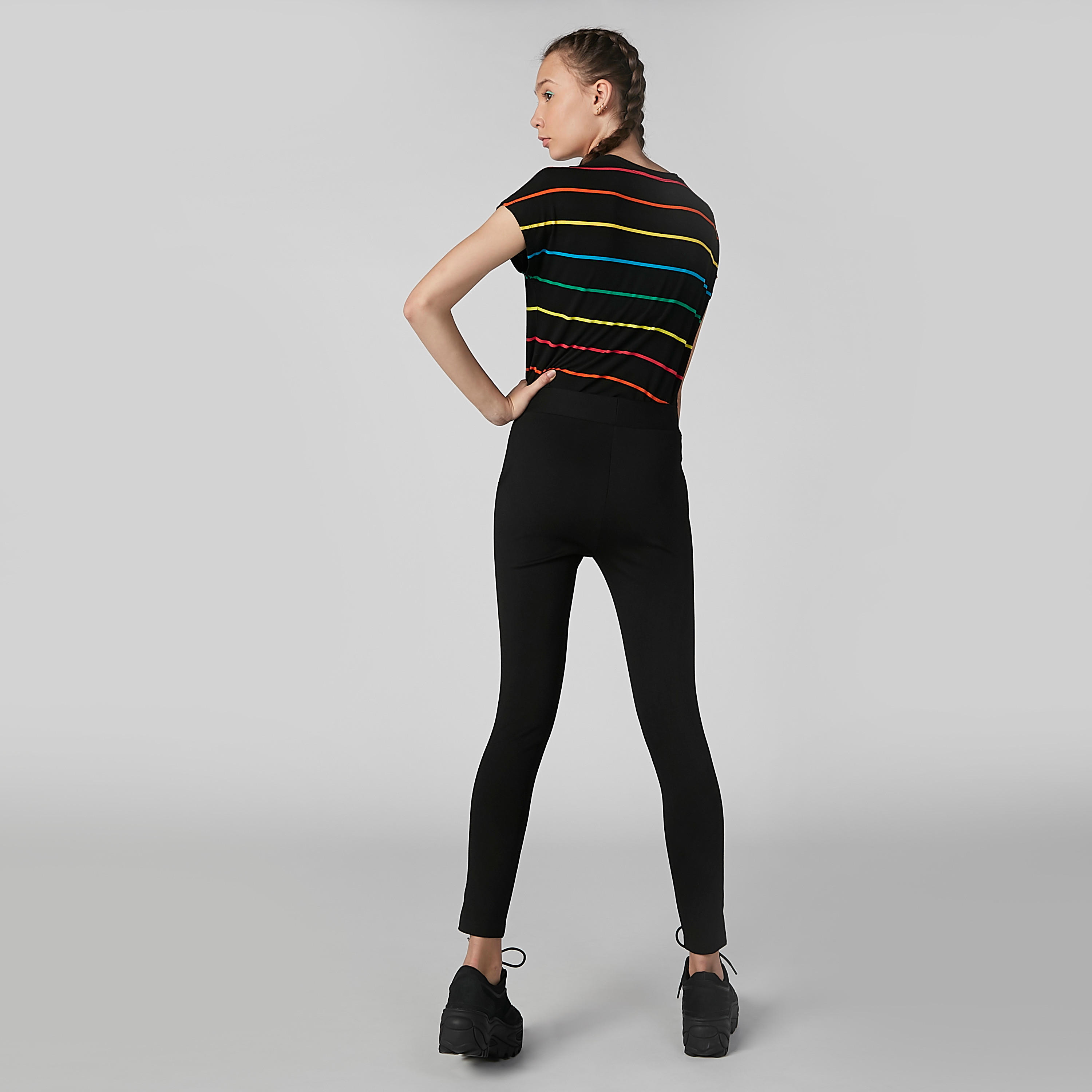 بنطال بخصر مطّاطي وشريطة جانبية-women-clothing-bottoms-trousers-image-4