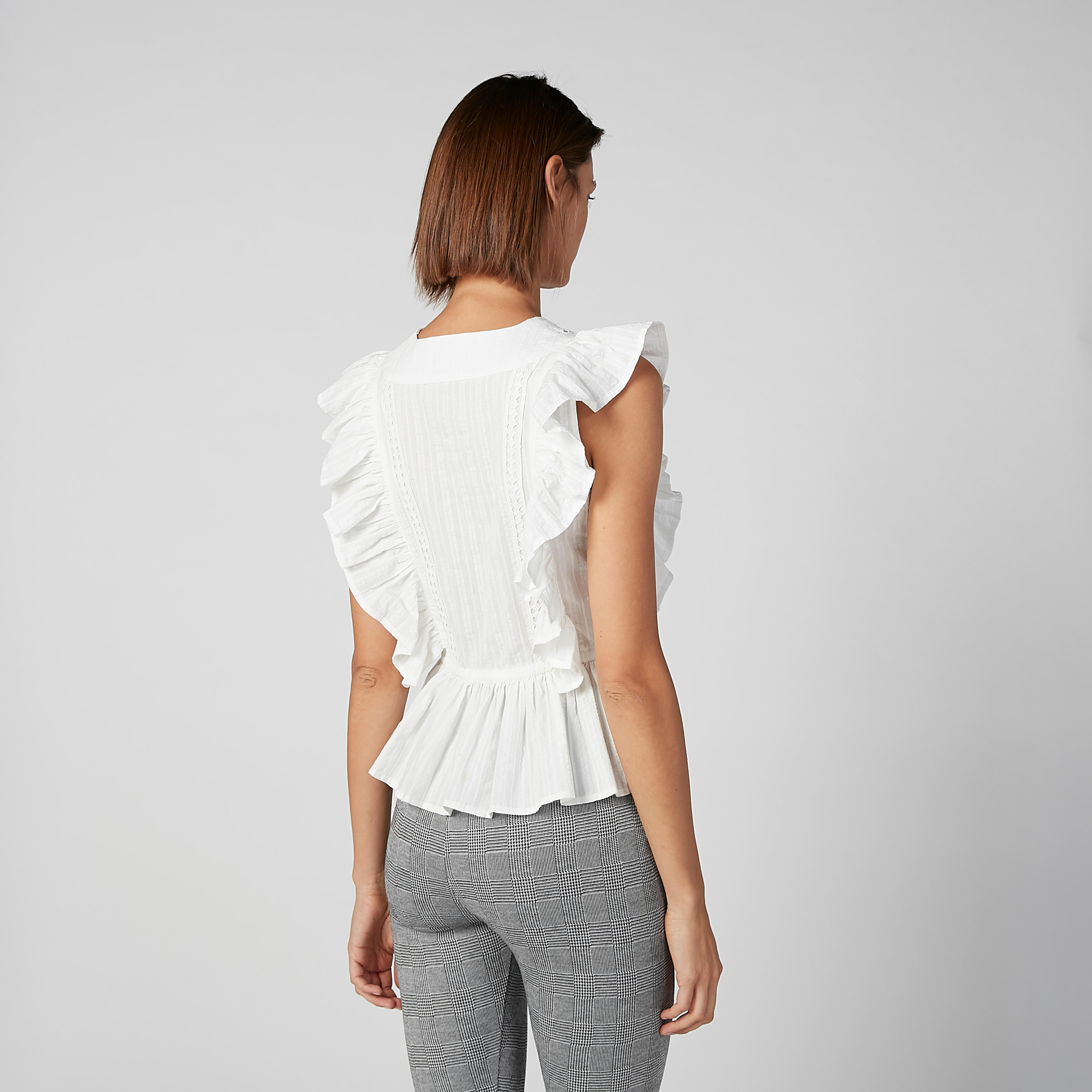بلوزة بارزة الملمس بتفاصيل كشكش وأربطة-women-clothing-shirtsandblouses-blouses-image-4