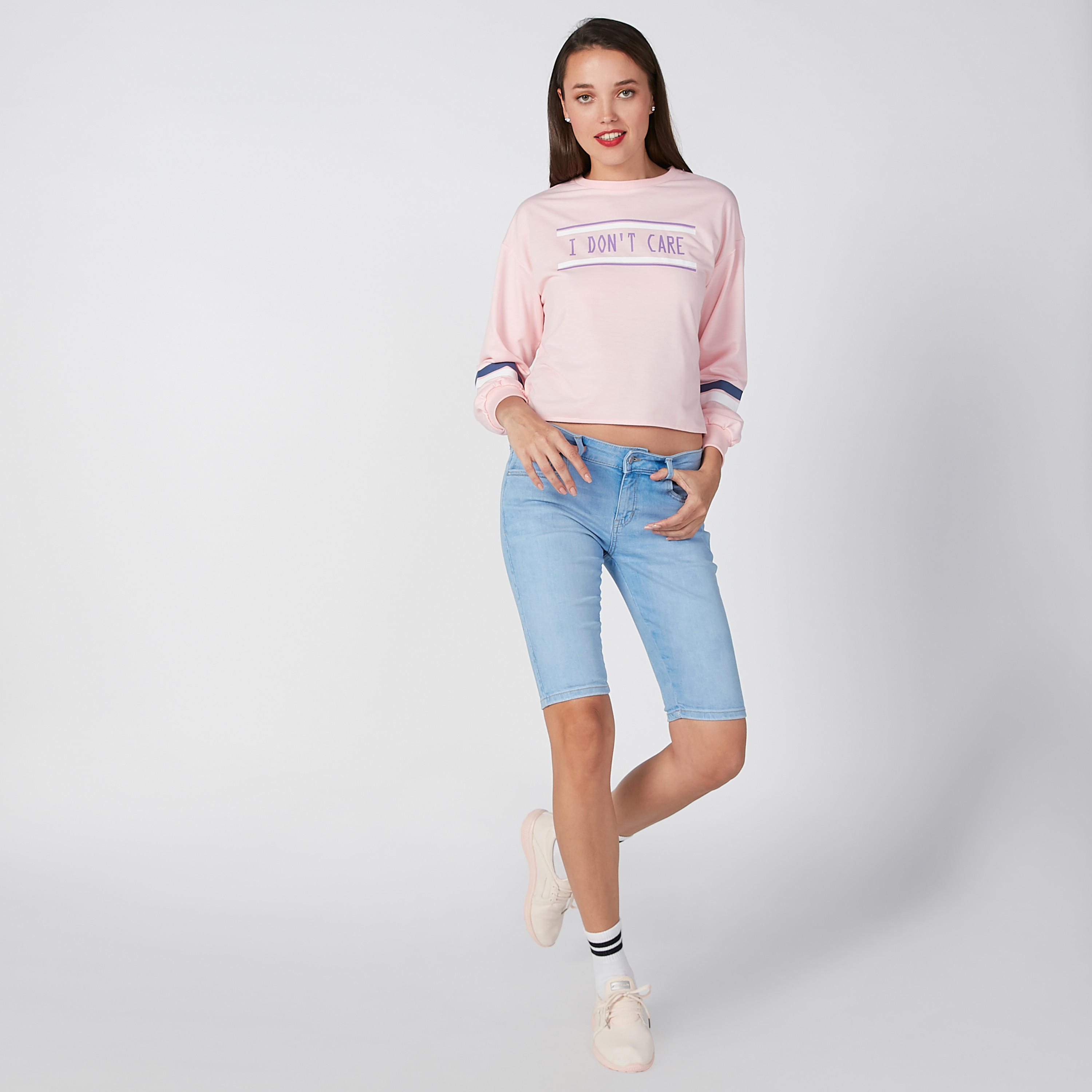 Printed Sweatshirt with Round Neck and Drop Shoulder Sleeves-women-winterwear-hoodiesandsweatshirts-sweatshirts-image-1