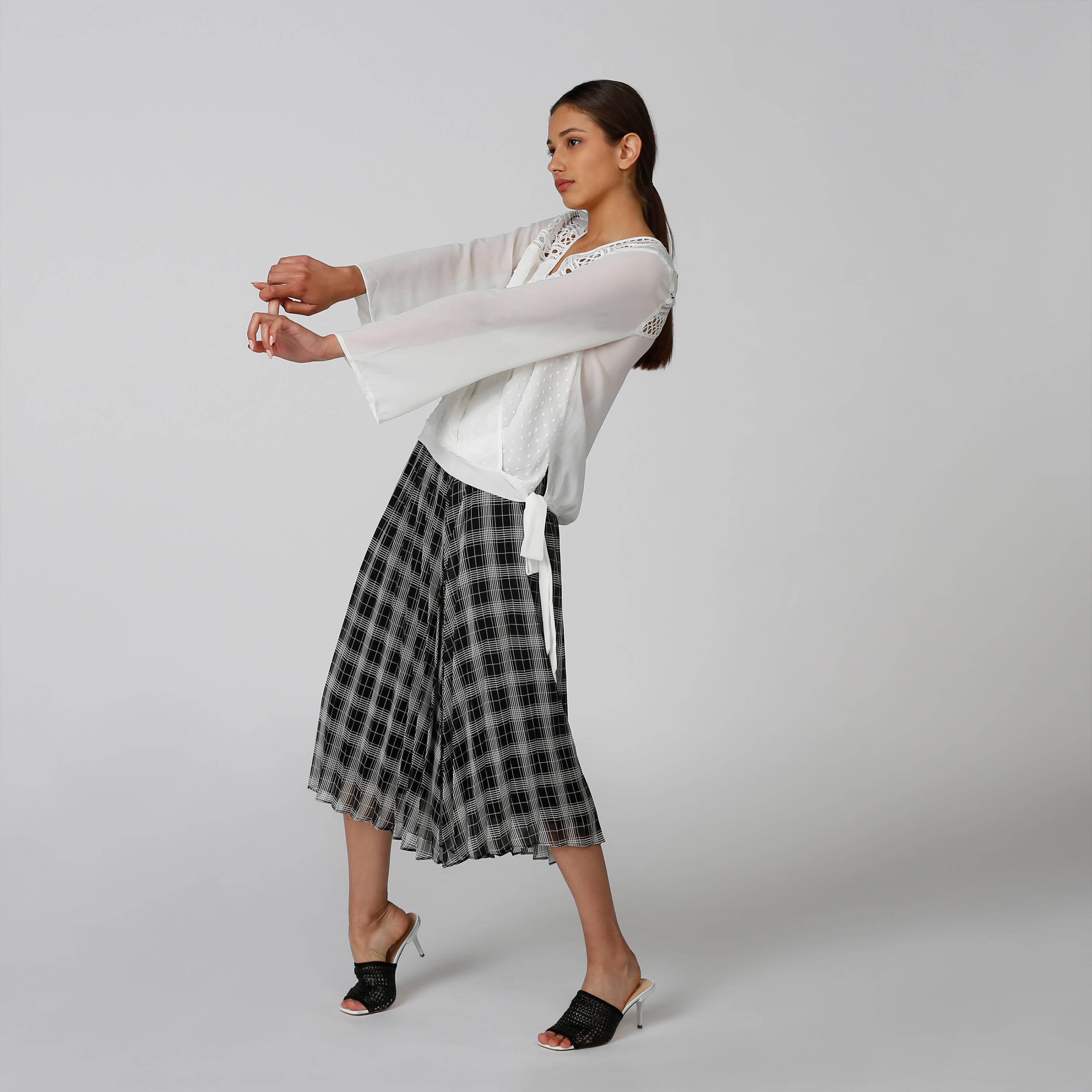 تنورة ميدي كاروهات إيه لاين بخصر مطّاطي-women-clothing-bottoms-skirts-image-4