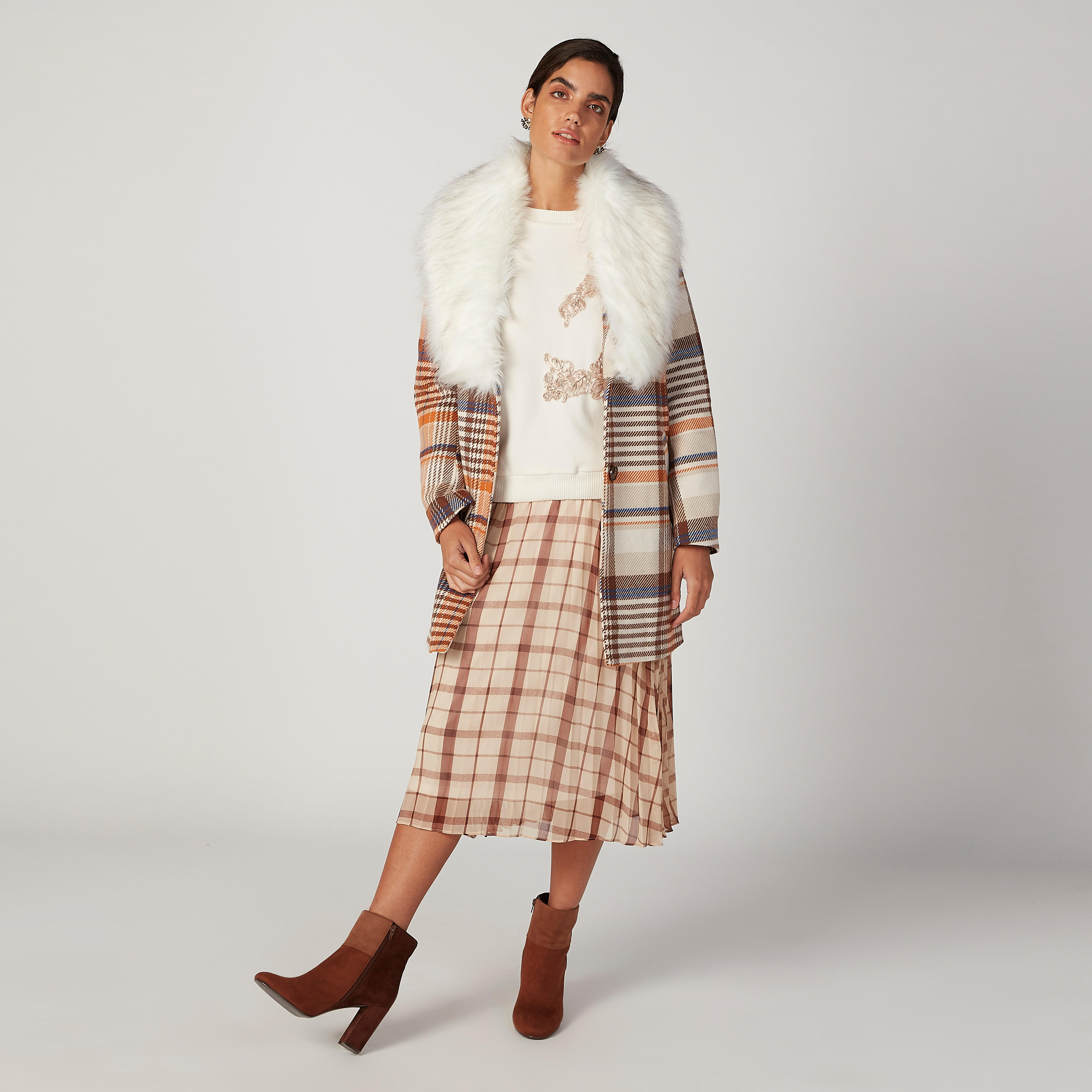 تنورة ميدي كاروهات إيه لاين بخصر مطّاطي-women-clothing-bottoms-skirts-image-2