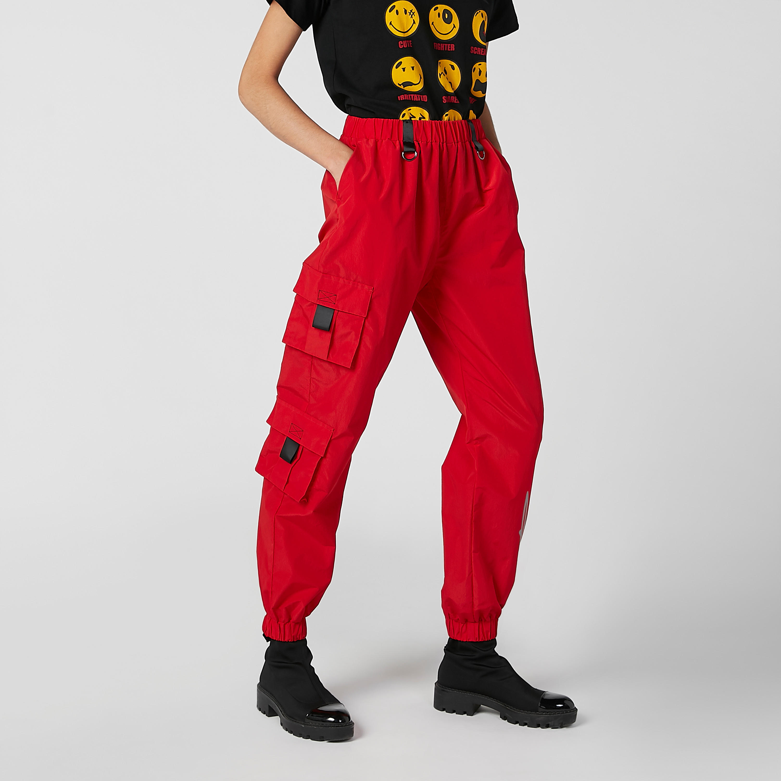 بنطلون رياضي سادة بخصر مطّاطي متوسط الارتفاع وجيوب-women-clothing-bottoms-trousers-image-1
