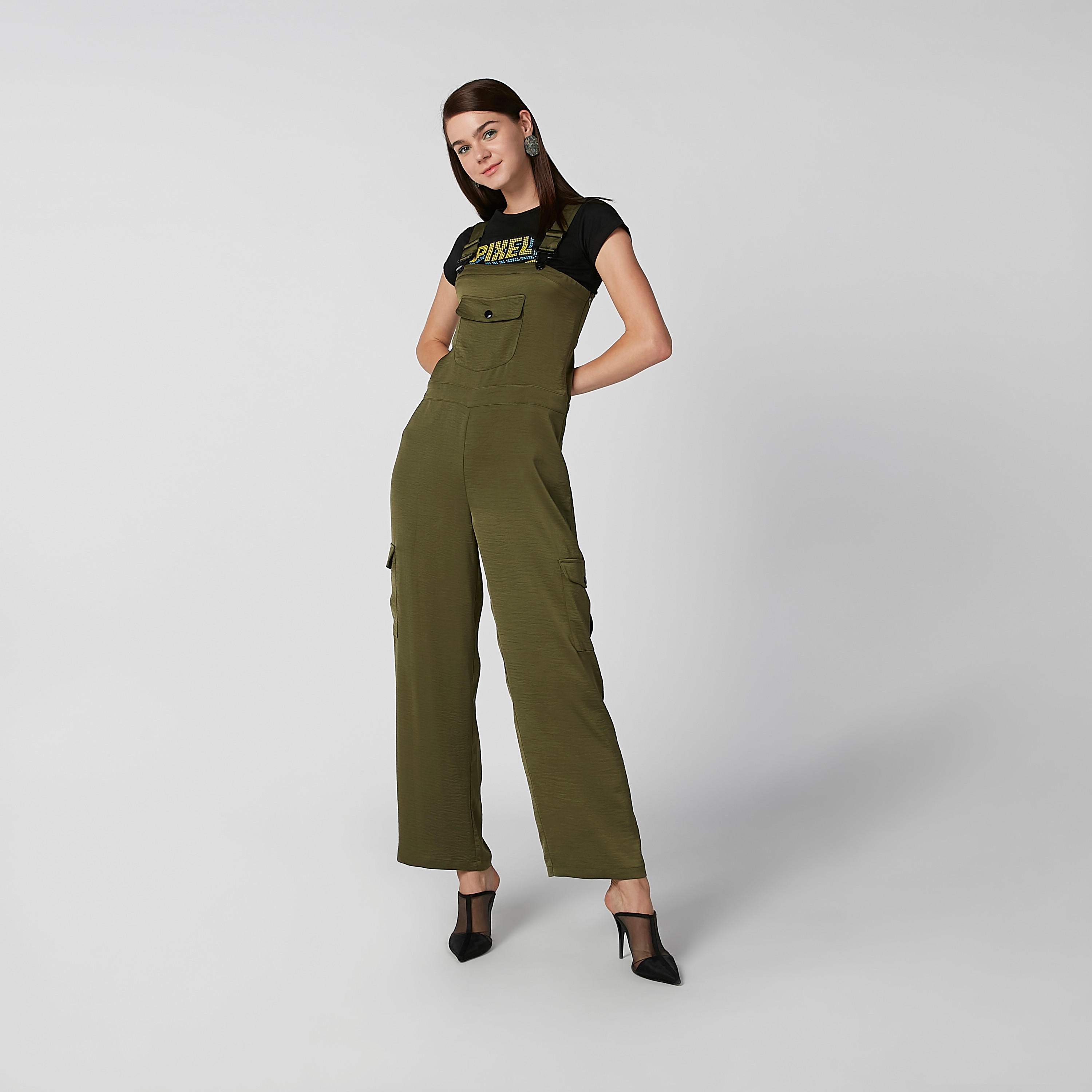 أفرول سادة بجيوب وحمّالات قابلة للتعديل-women-clothing-jumpsuits-image-5