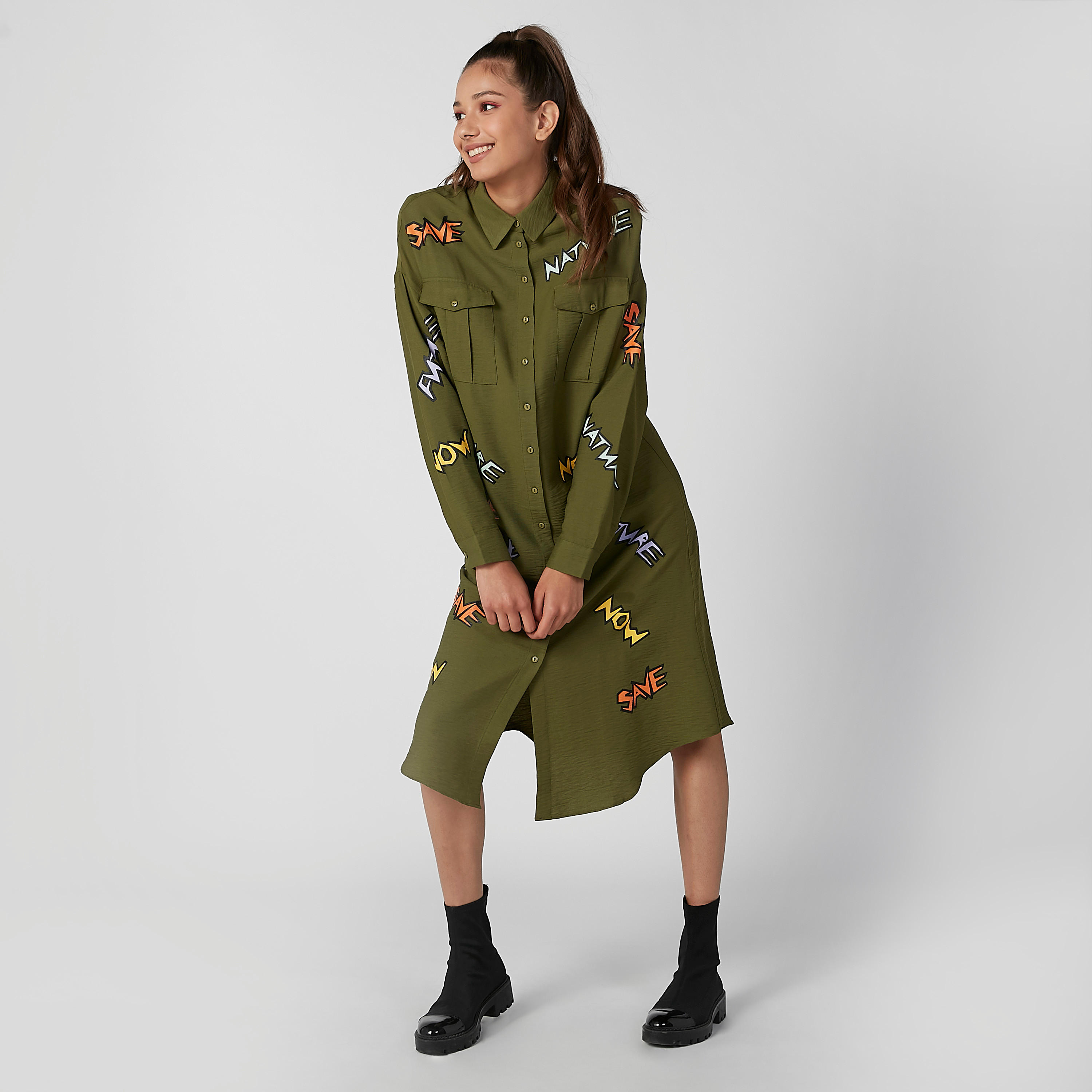 فستان قميص ميدي بأكمام طويلة وجيوب بطية وطبعات-women-clothing-dresses-image-2