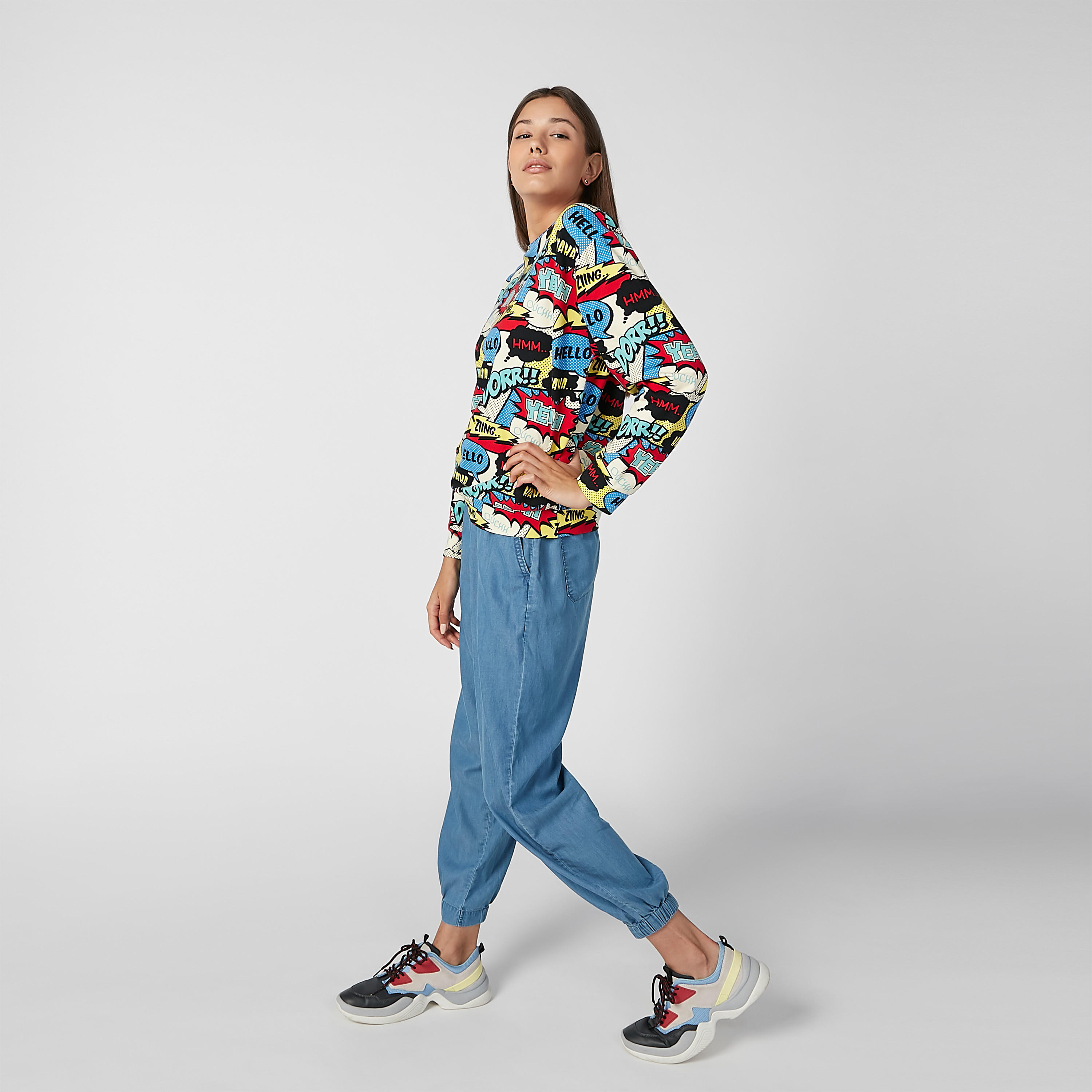 سويت شيرت بياقة مستديرة وأكمام طويلة وطبعات-women-winterwear-hoodiesandsweatshirts-sweatshirts-image-5