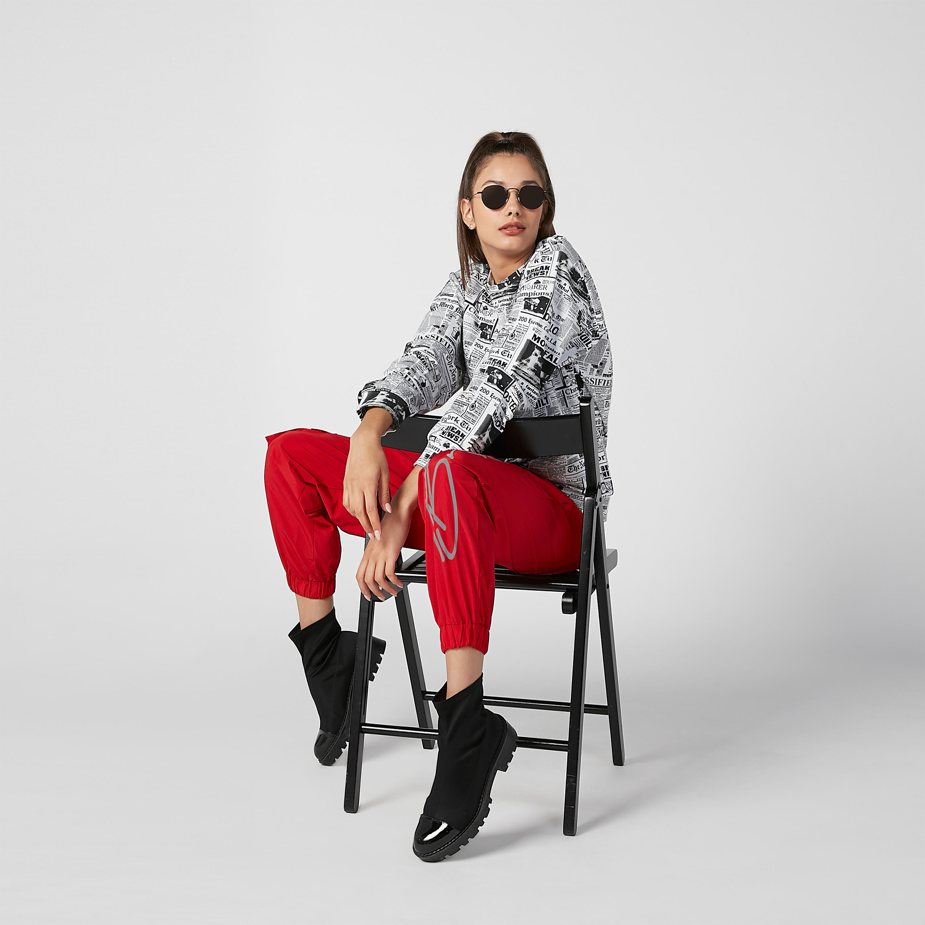 Printed Sweatshirt with Round Neck and Long Sleeves-women-winterwear-hoodiesandsweatshirts-sweatshirts-image-2