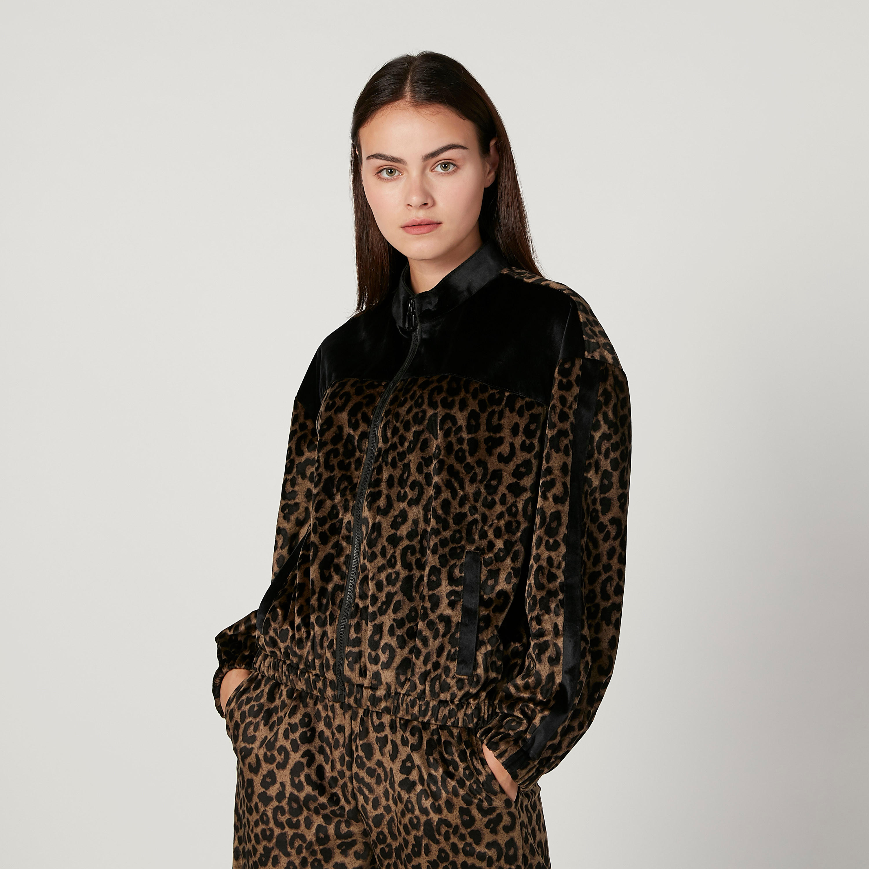 Animal Printed Bomber Jacket with Long Sleeves and Kangaroo Pockets-women-winterwear-coatsandjackets-jackets-image-1