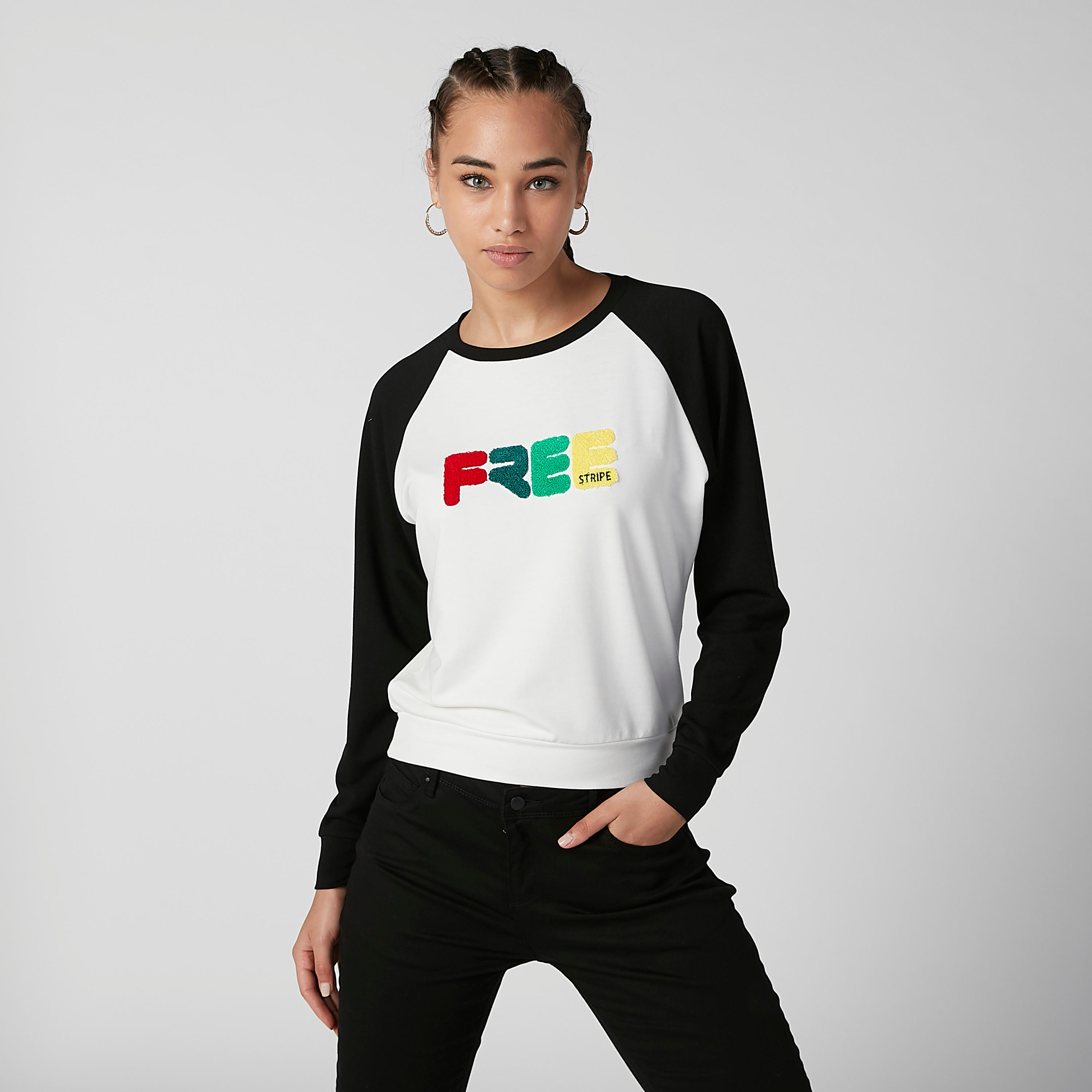 Textured Sweatshirt with Round Neck and Raglan Sleeves-women-winterwear-hoodiesandsweatshirts-sweatshirts-image-3