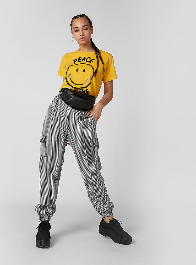 بنطلون رياضي طويل كاروهات بخصر متوسط الارتفاع وجيوب-women-clothing-bottoms-joggers-image-3