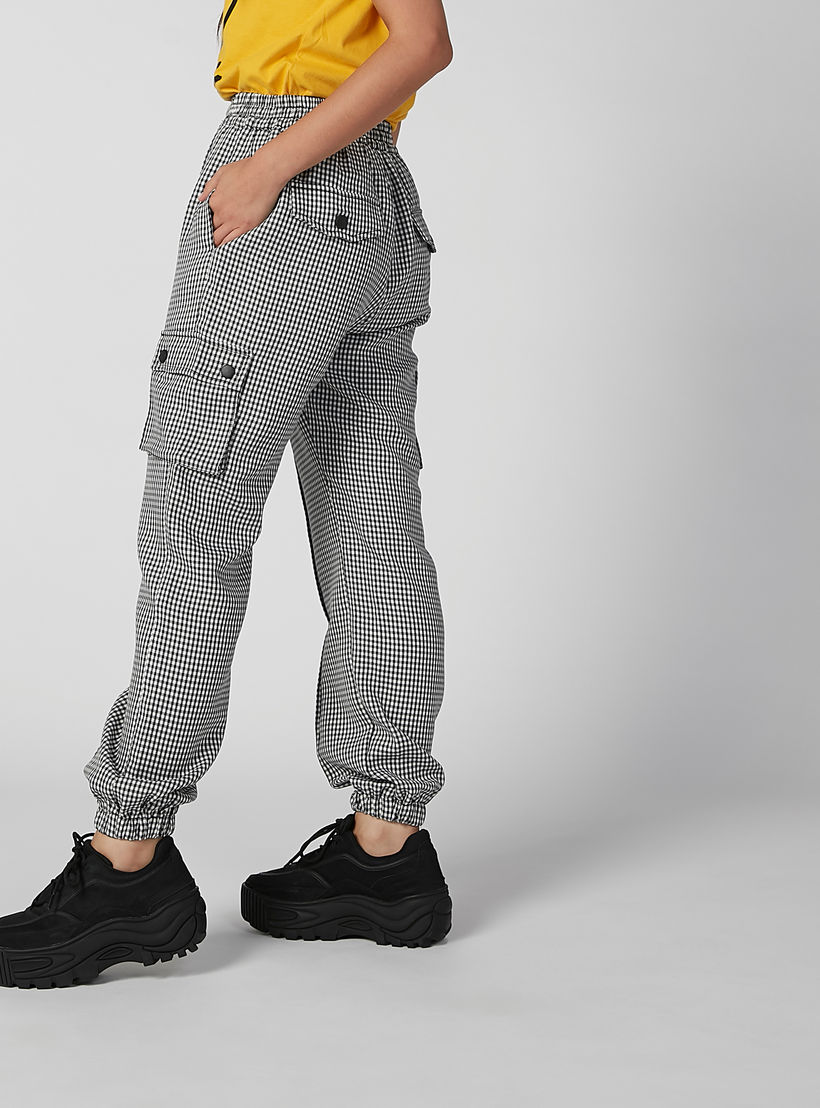 بنطلون رياضي طويل كاروهات بخصر متوسط الارتفاع وجيوب-women-clothing-bottoms-joggers-image-6