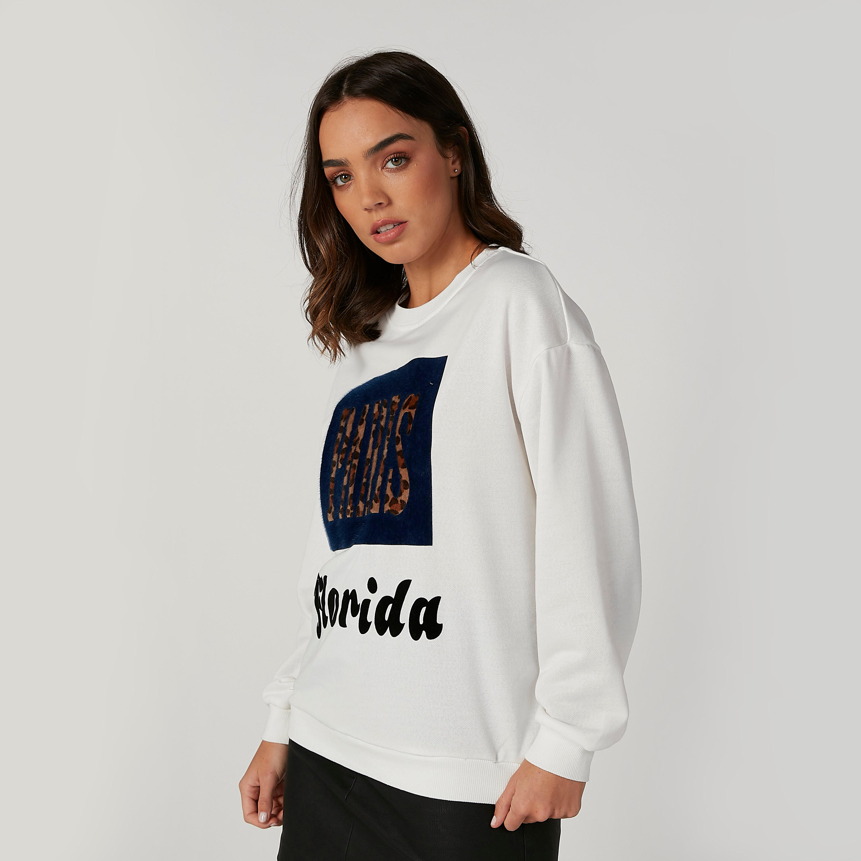 سويت شيرت بياقة مستديرة وأكمام طويلة وطبعات-women-clothing-cardigansandjumpers-jumpers-image-3