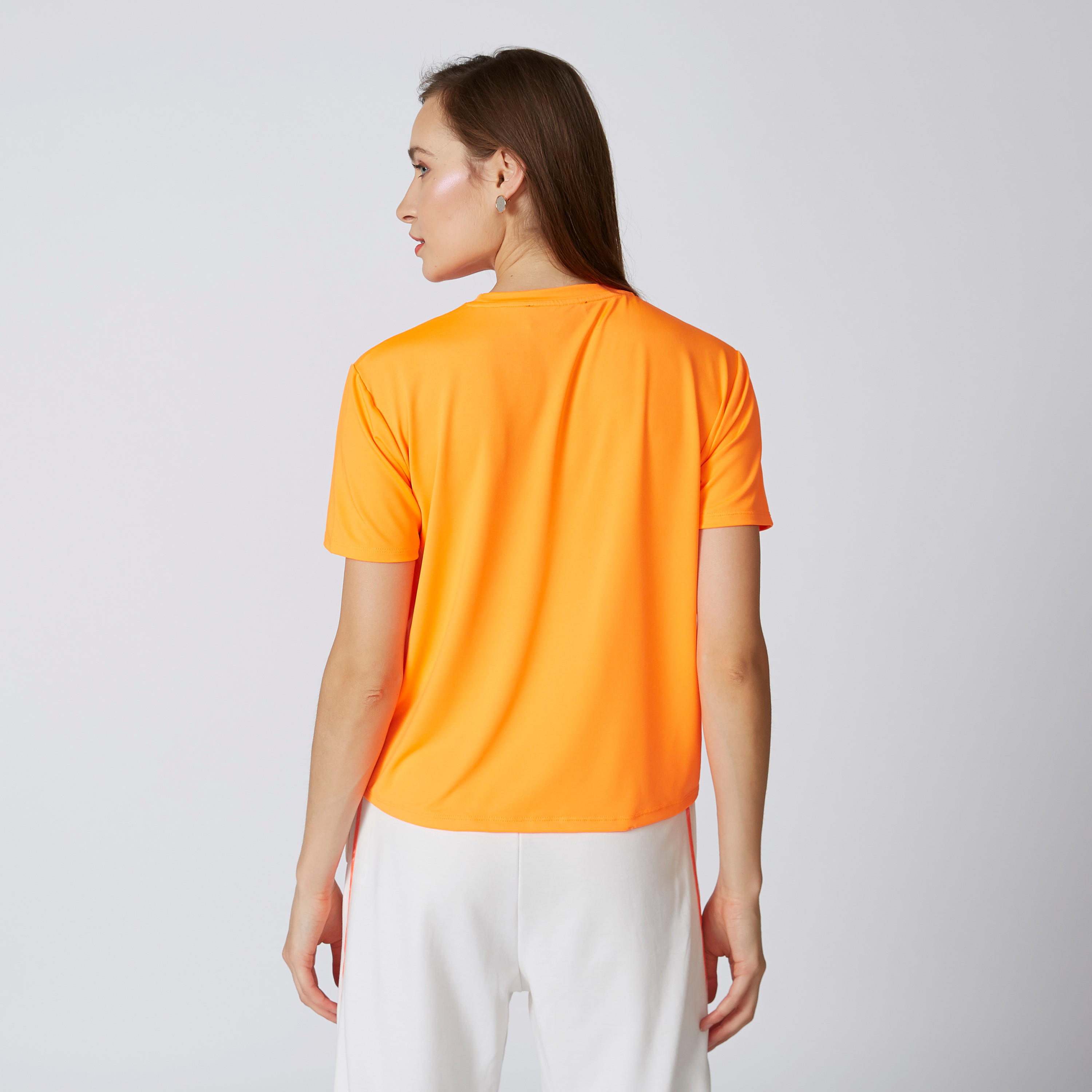 تيشيرت بياقة مستديرة وأكمام قصيرة وطبعات من كيندال + كيلي-women-clothing-tshirts-image-4