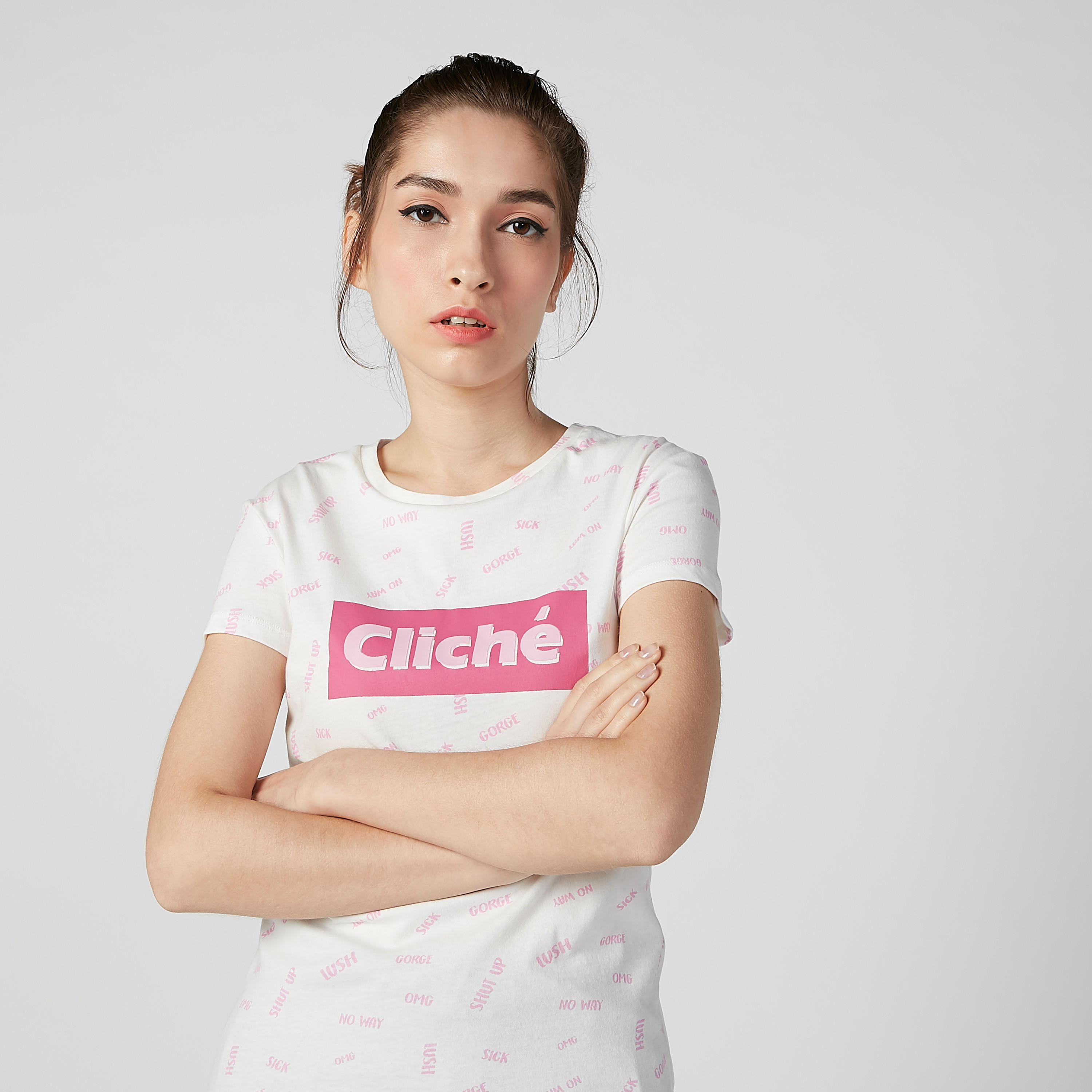 تيشيرت بياقة مستديرة وأكمام كاب وطبعات-women-clothing-tshirts-image-2
