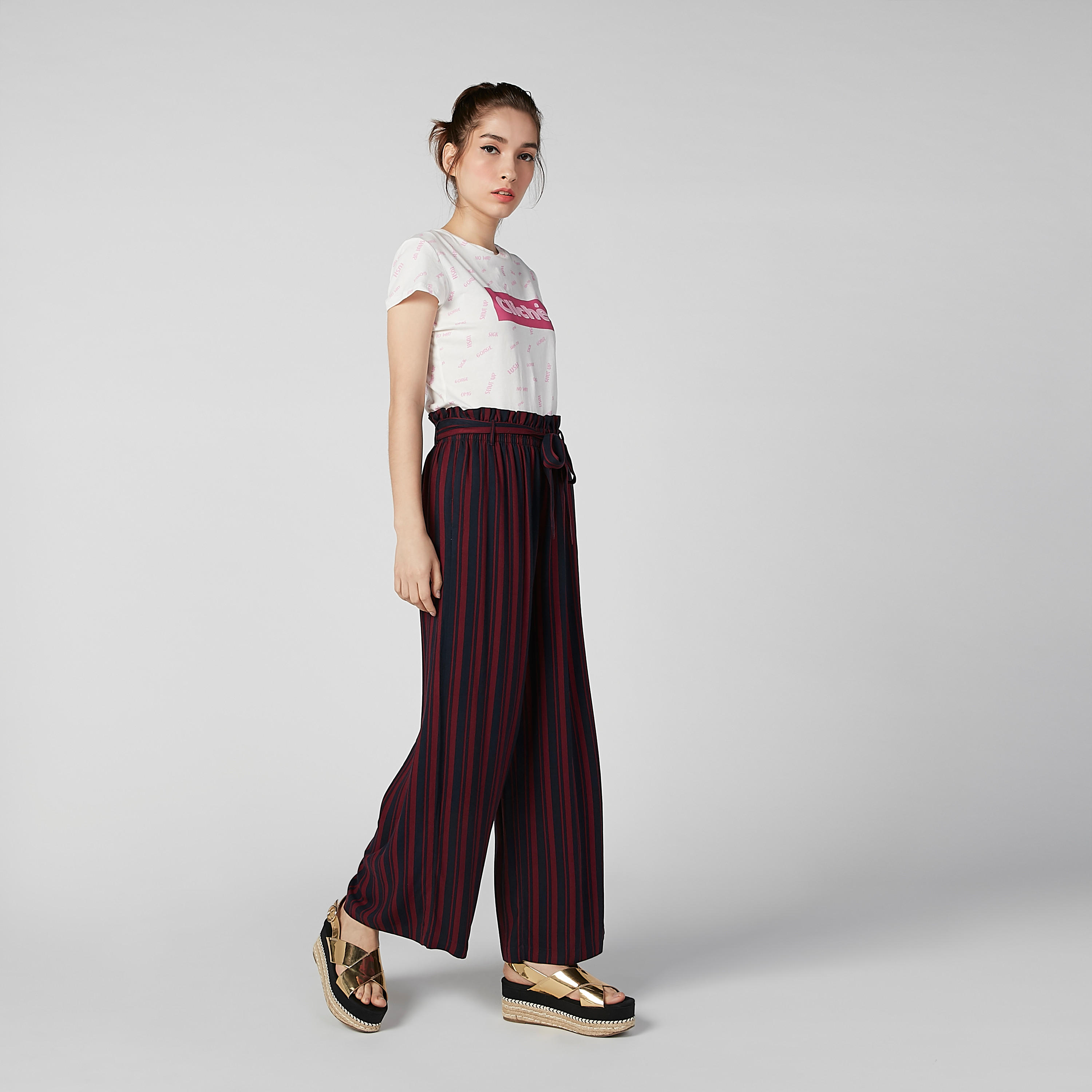 تيشيرت بياقة مستديرة وأكمام كاب وطبعات-women-clothing-tshirts-image-3