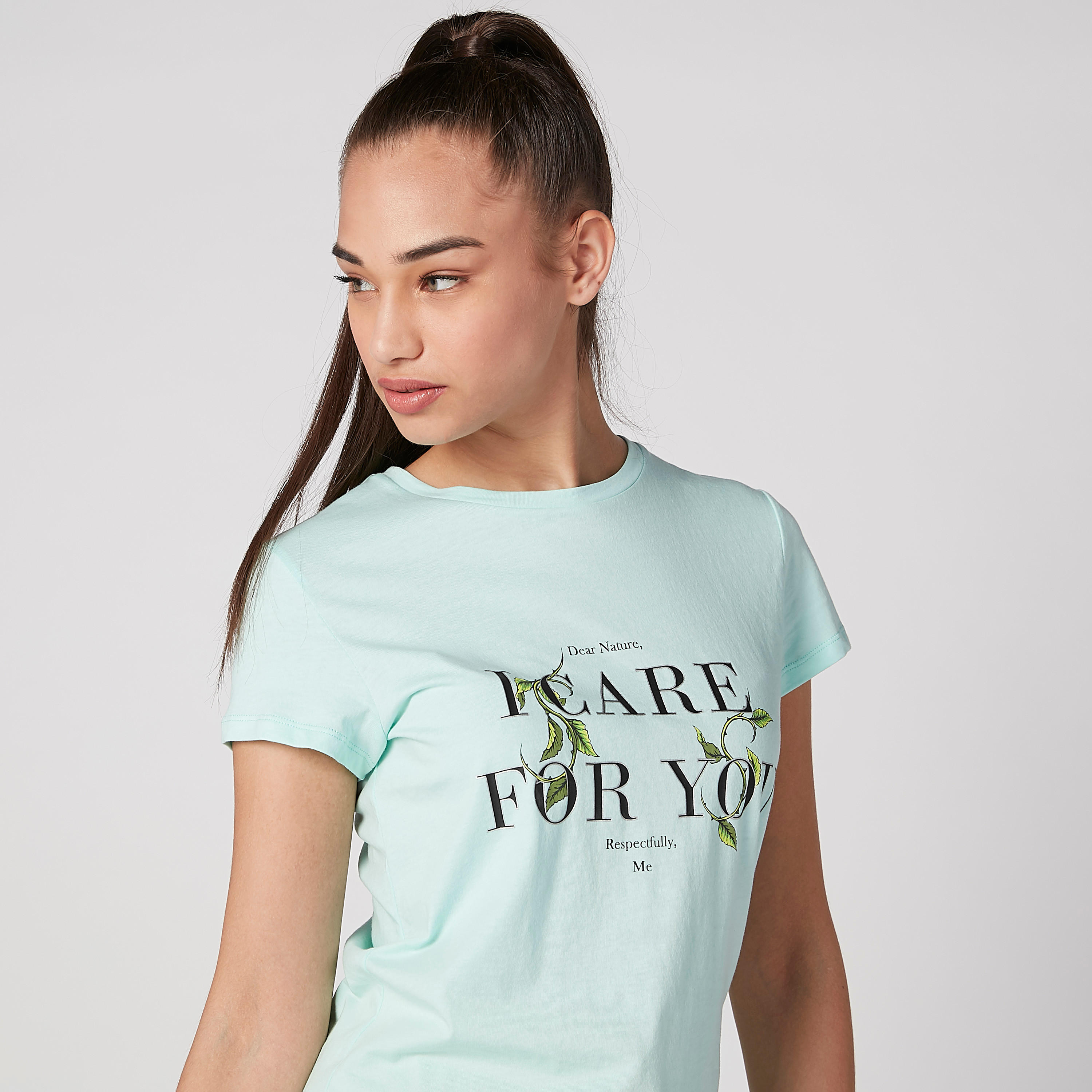 تيشيرت بياقة مستديرة وأكمام كاب وطبعات-women-clothing-tshirts-image-4