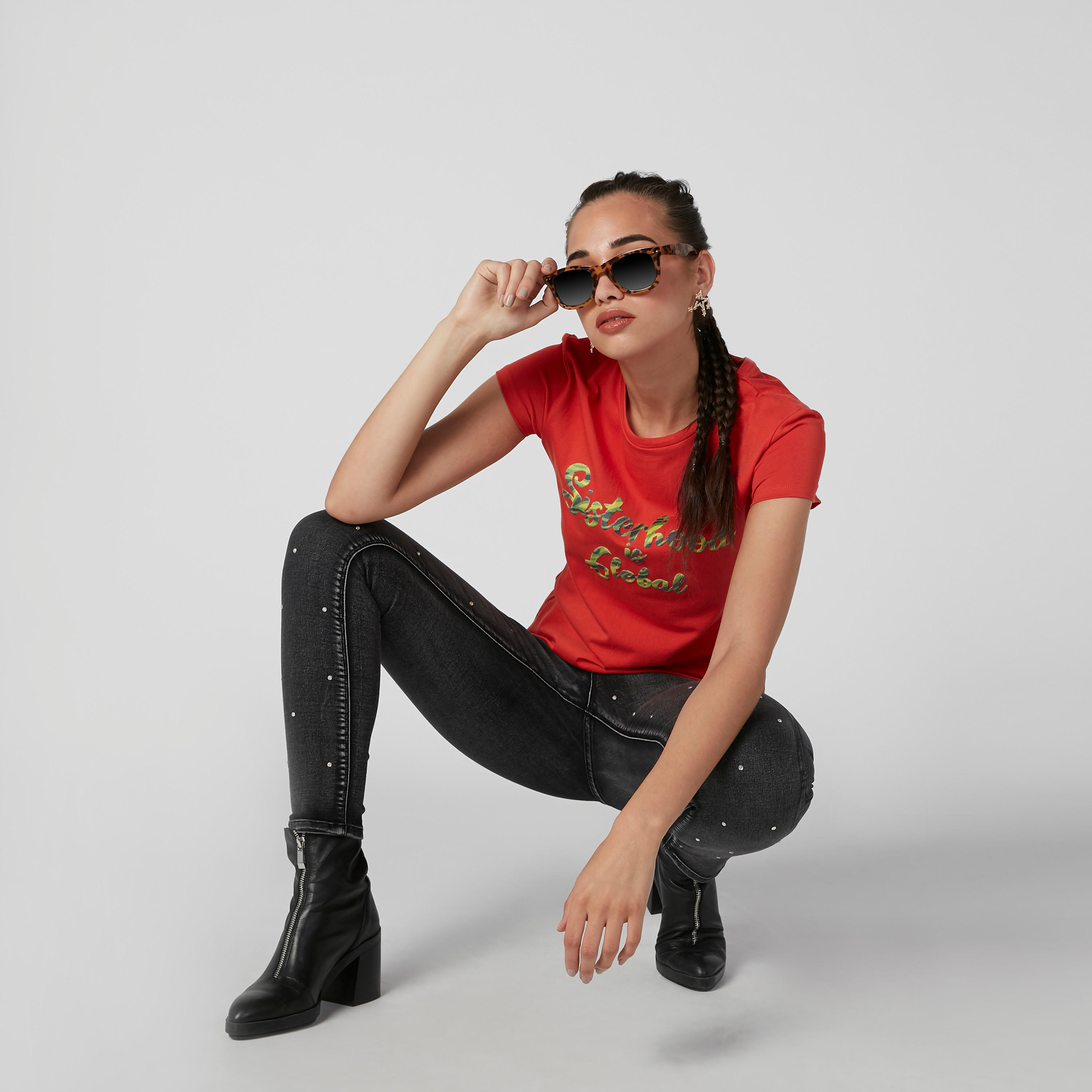 تيشيرت بياقة مستديرة وأكمام قصيرة وطبعات-women-clothing-tshirts-image-2