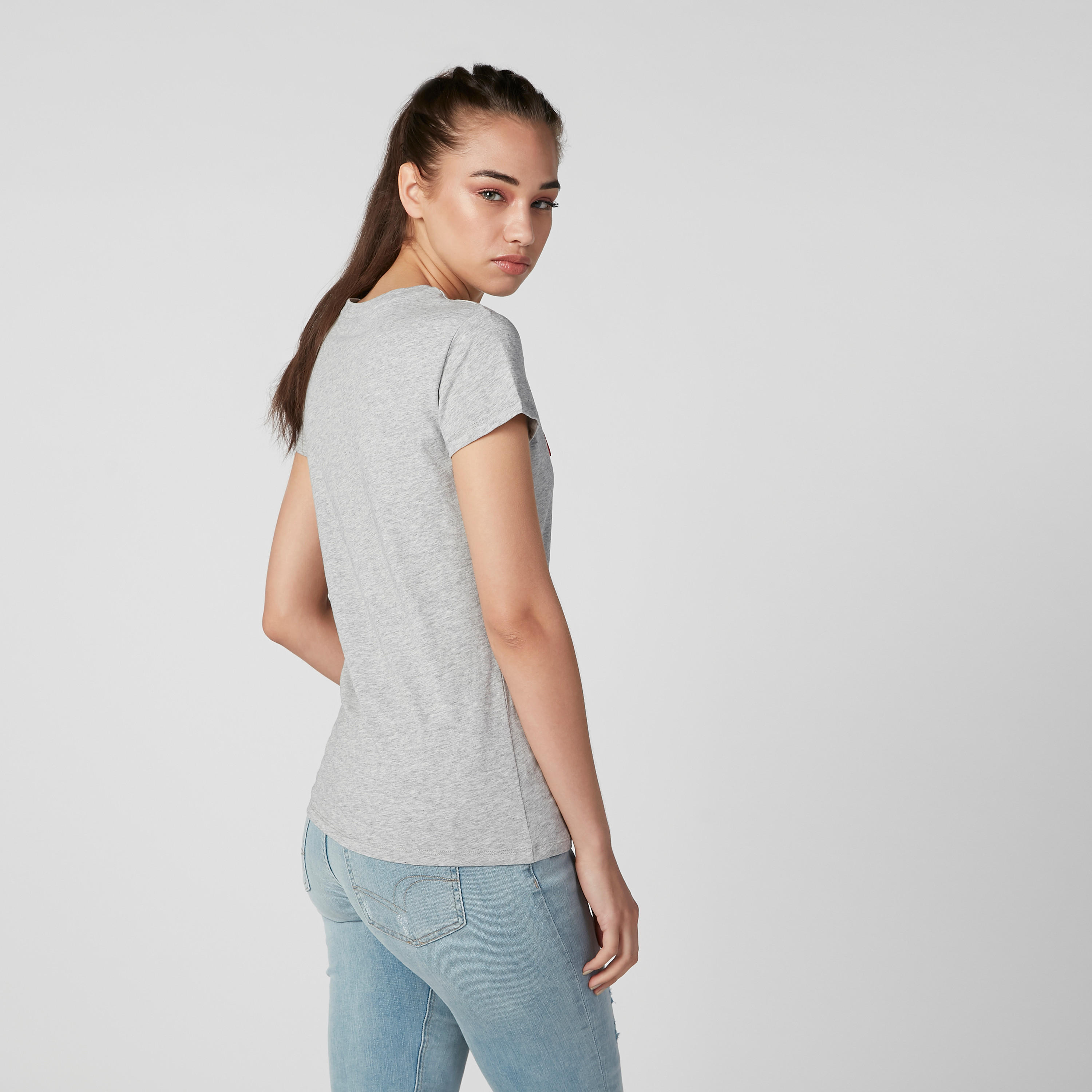 تيشيرت بياقة مستديرة وأكمام قصيرة وطبعات-women-clothing-tshirts-image-3