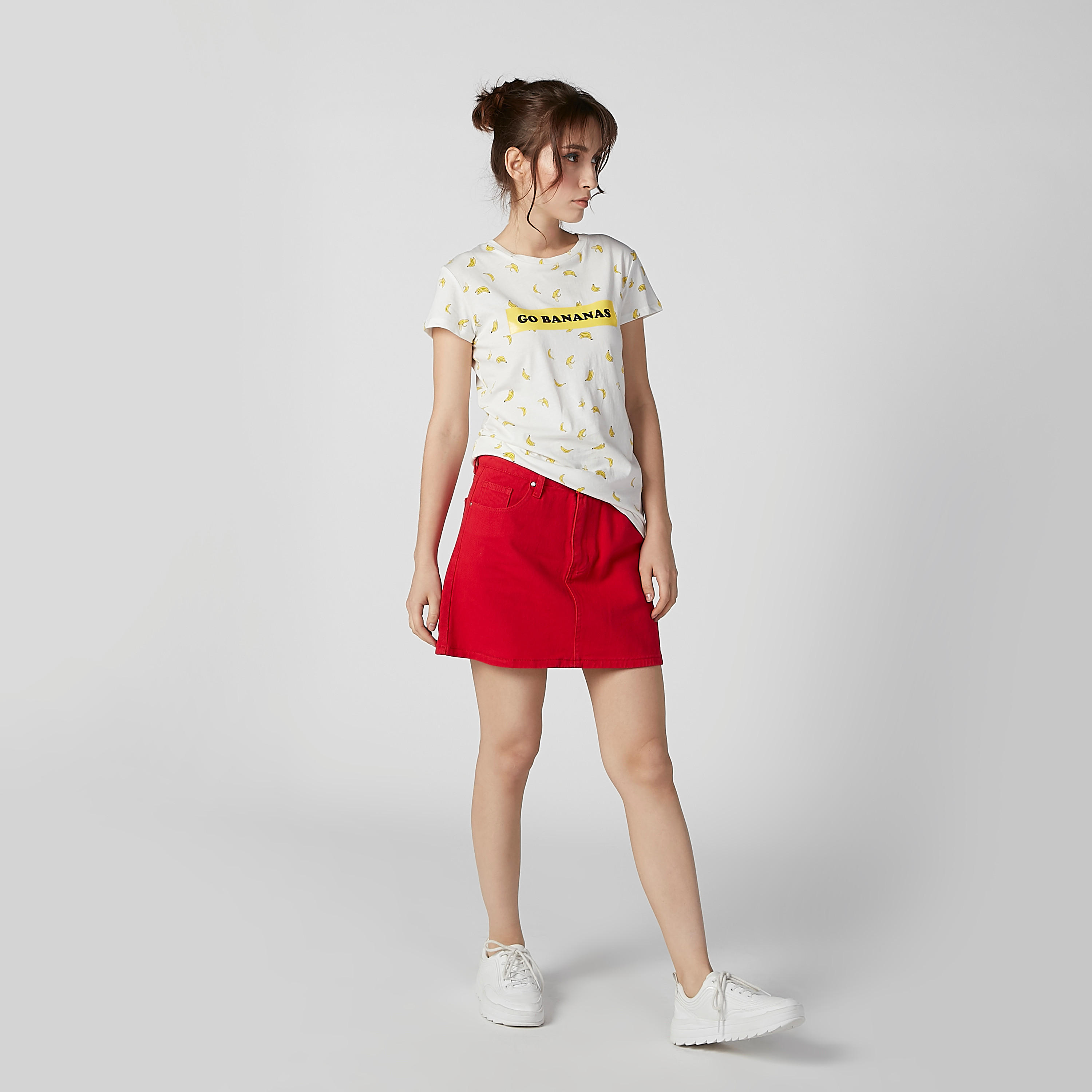 تيشيرت بياقة مستديرة وأكمام قصيرة وطبعات-women-clothing-tshirts-image-1
