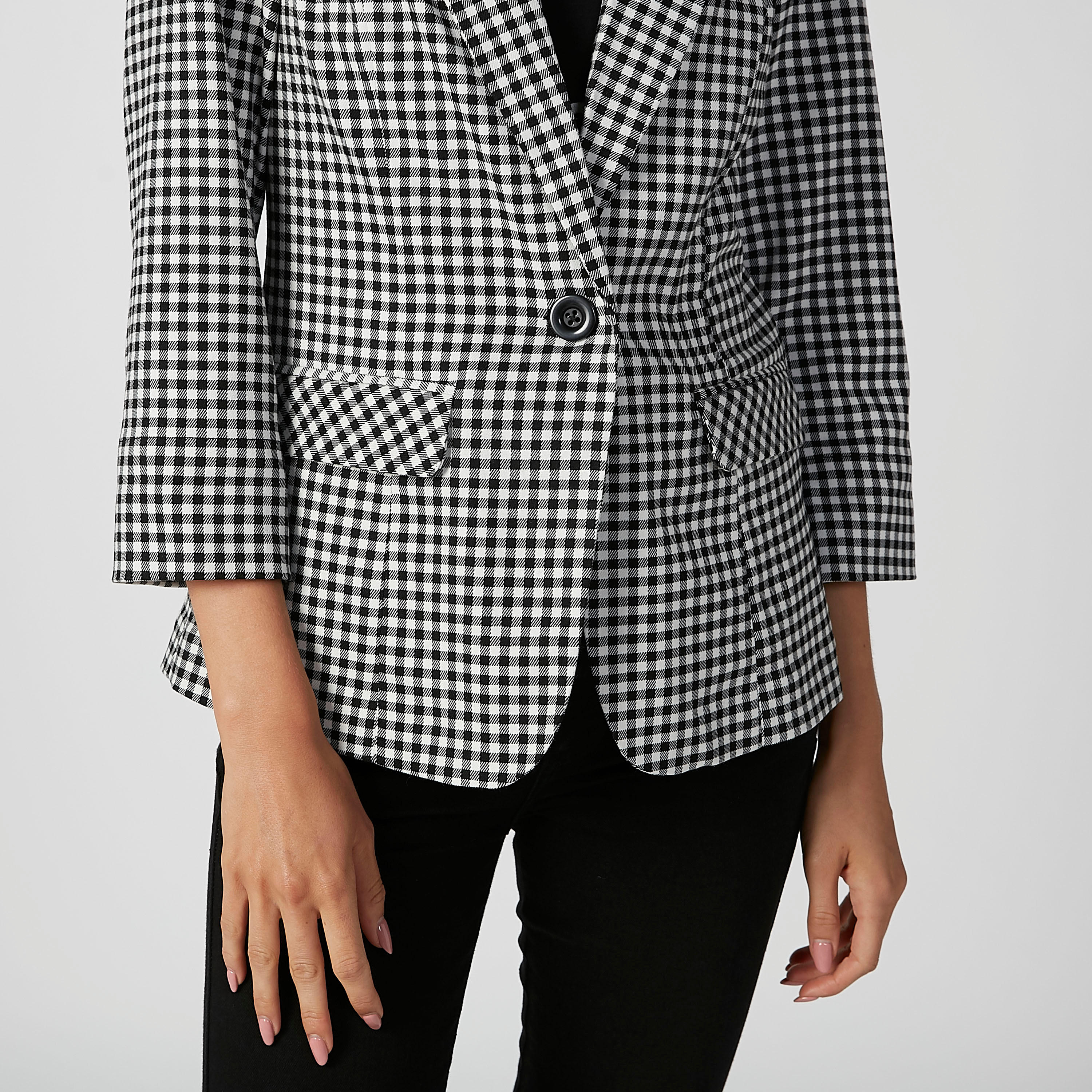 بليزر كاروهات بياقة طويلة وجيوب بطيّة-women-clothing-coatsandjackets-blazers-image-3
