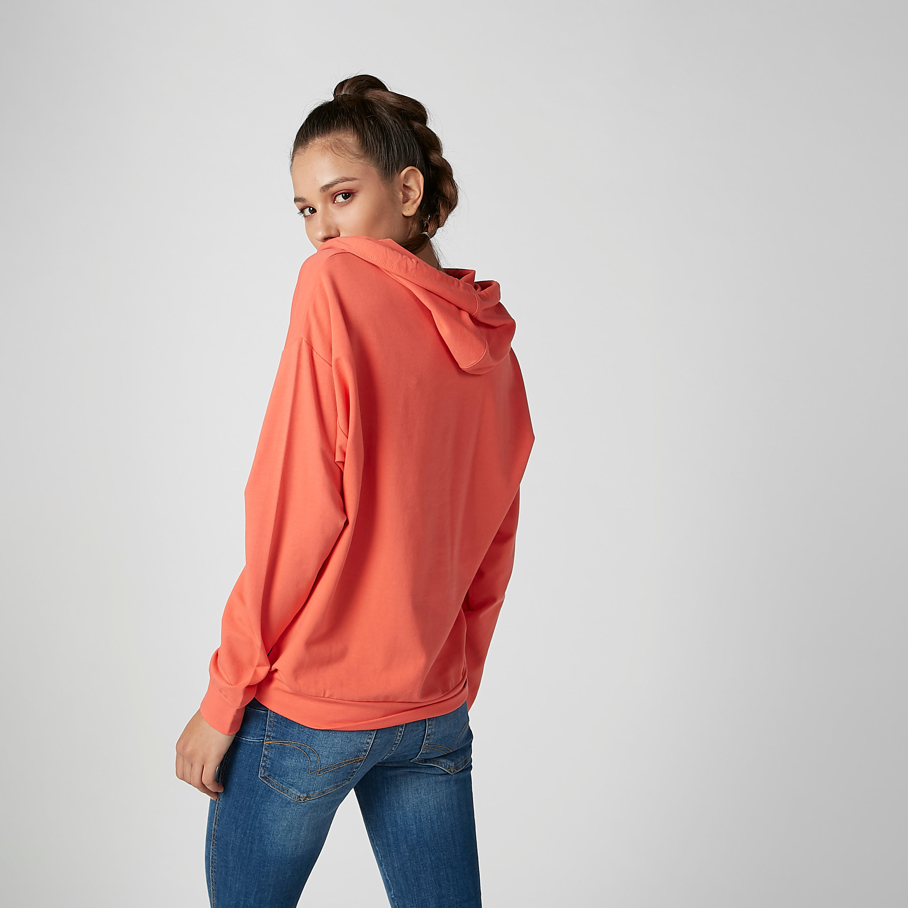 هودي بأكمام طويلة وطبعات-women-winterwear-hoodiesandsweatshirts-hoodies-image-5