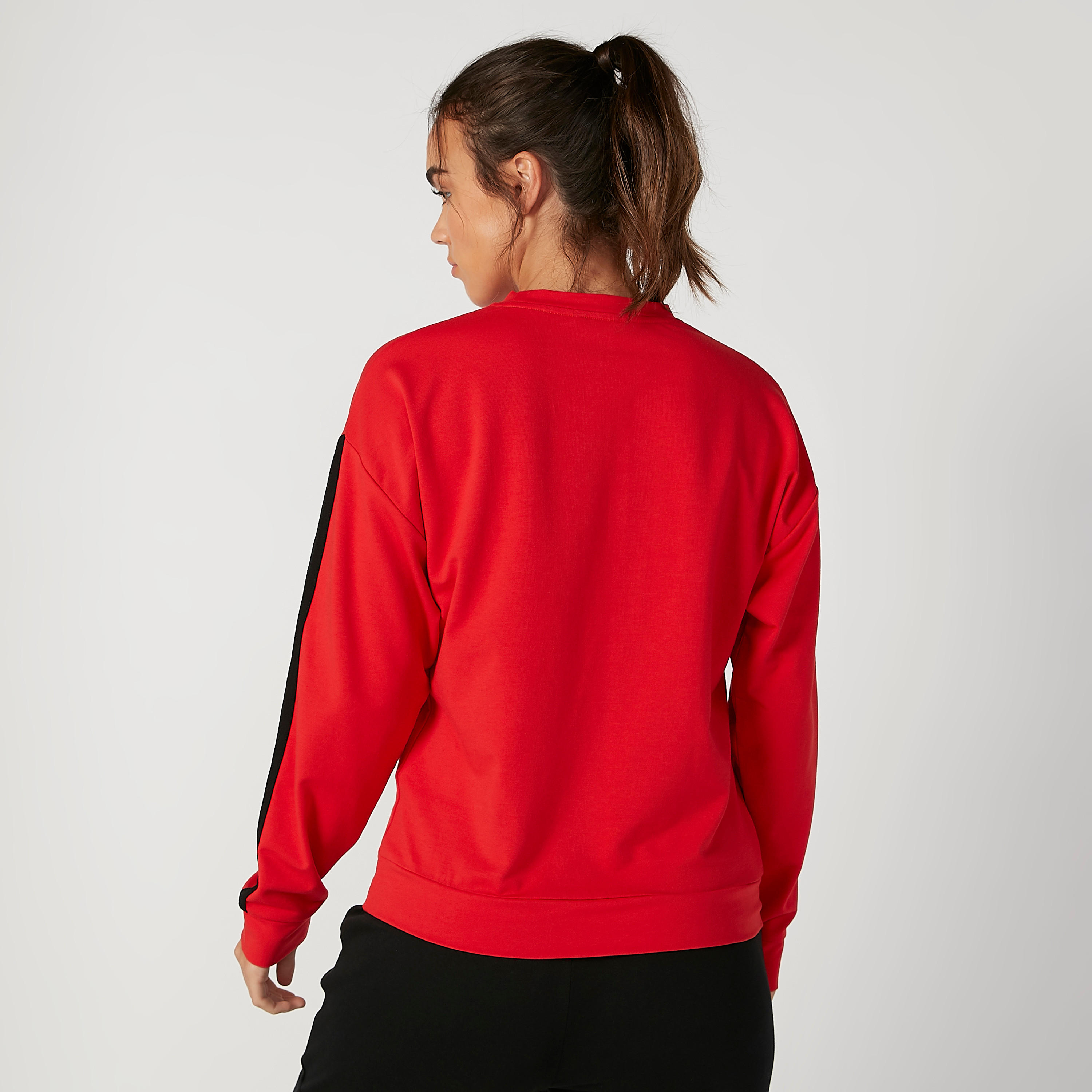 سويت شيرت بياقة مستديرة وأكتاف منسدلة وطبعات-women-winterwear-hoodiesandsweatshirts-sweatshirts-image-2