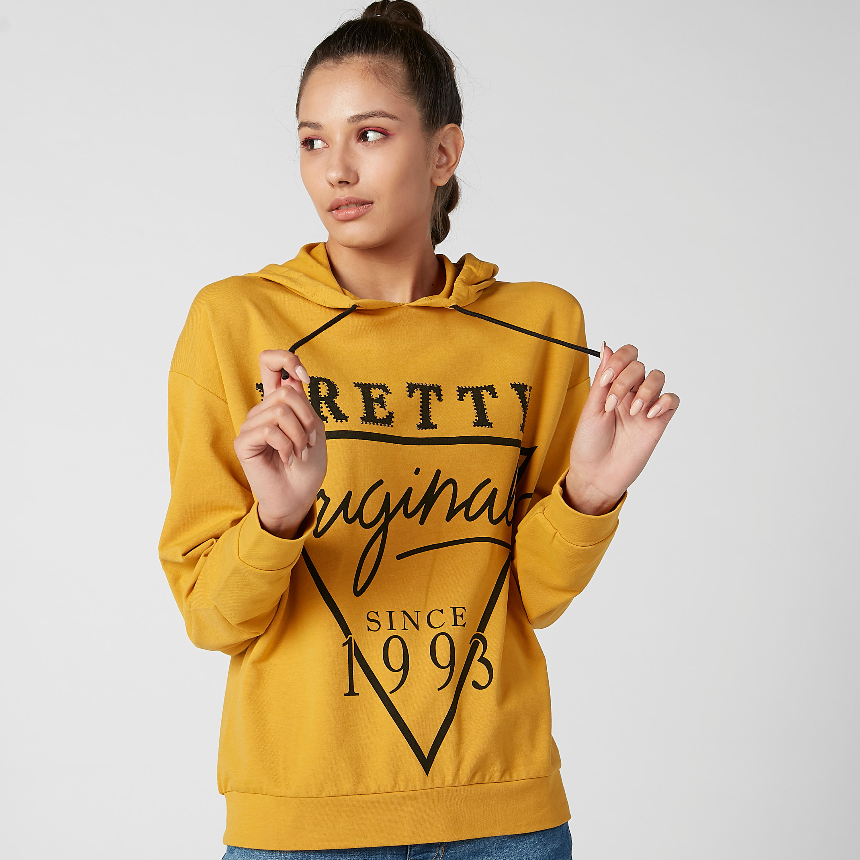 هودي بأكمام طويلة وطبعات-women-winterwear-hoodiesandsweatshirts-hoodies-image-2
