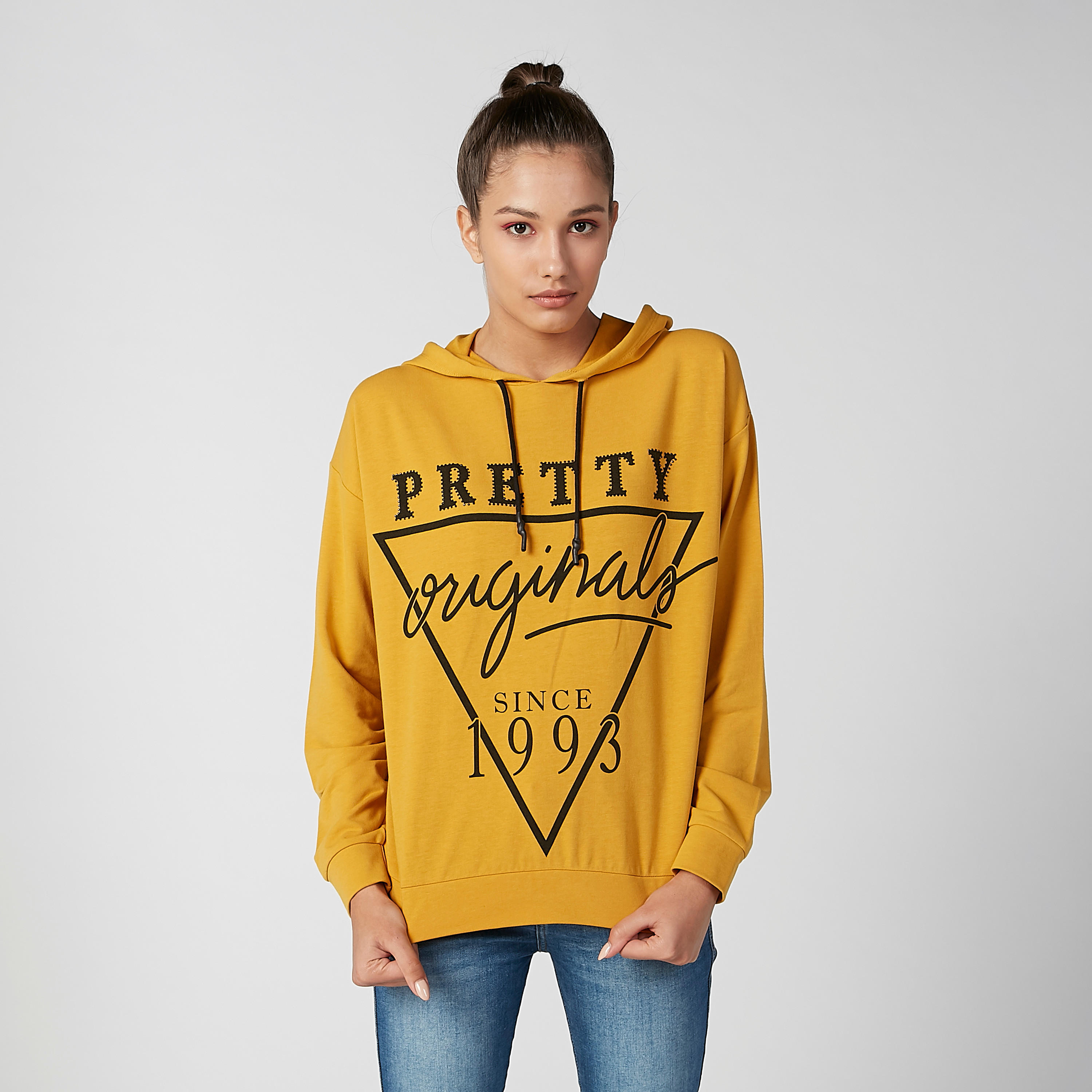 هودي بأكمام طويلة وطبعات-women-winterwear-hoodiesandsweatshirts-hoodies-image-4