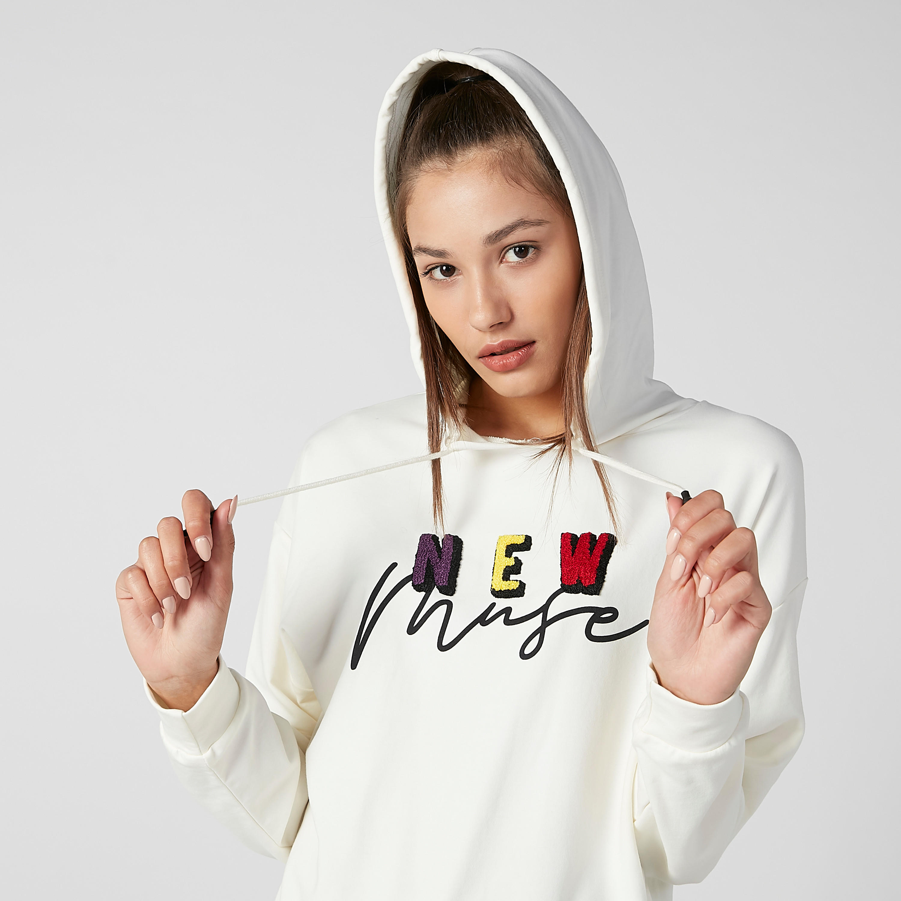 Printed Hoodie with Long Sleeves-women-winterwear-hoodiesandsweatshirts-hoodies-image-5