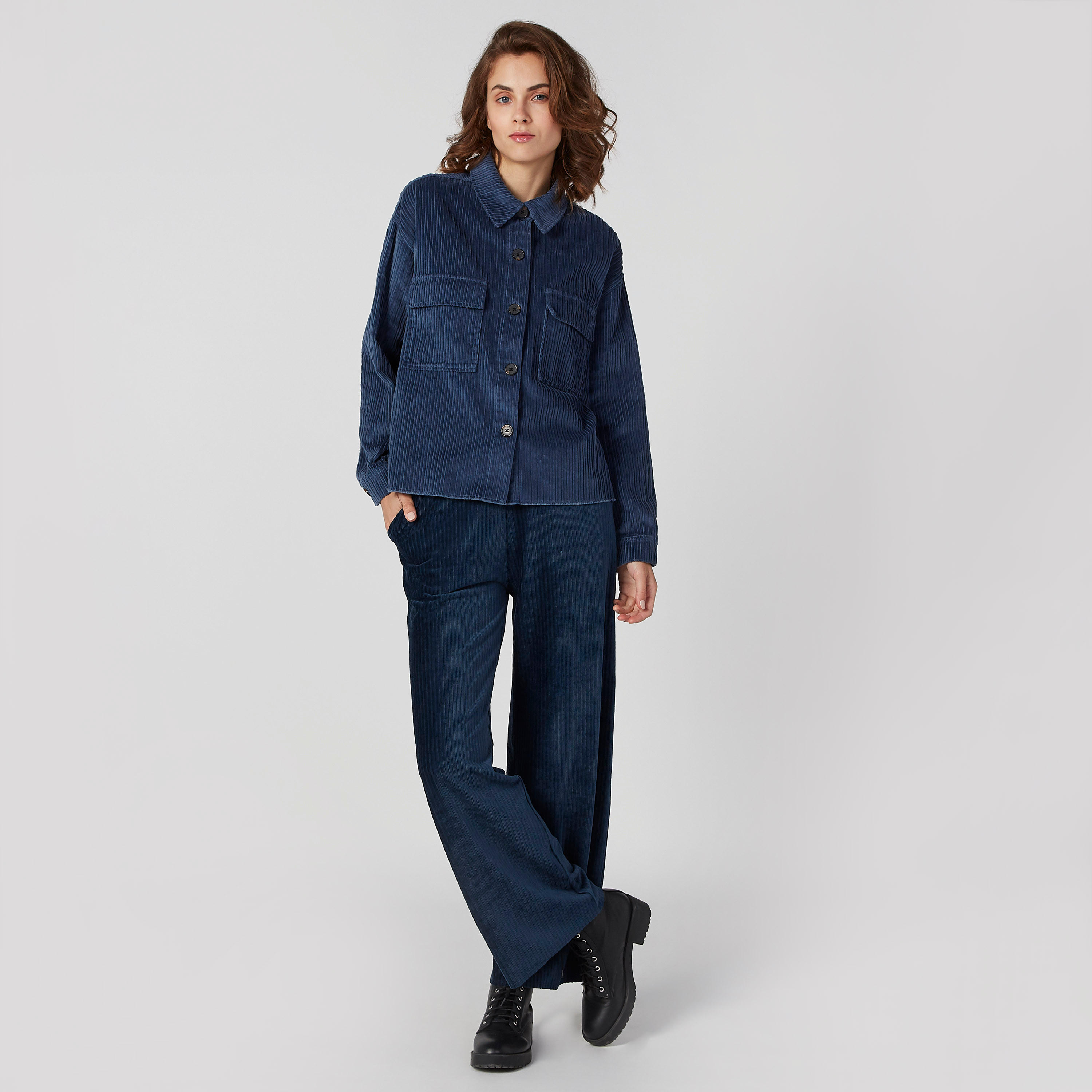 جاكيت بارز الملمس بأكمام طويلة وجيوب بطيّة-women-winterwear-coatsandjackets-jackets-image-3