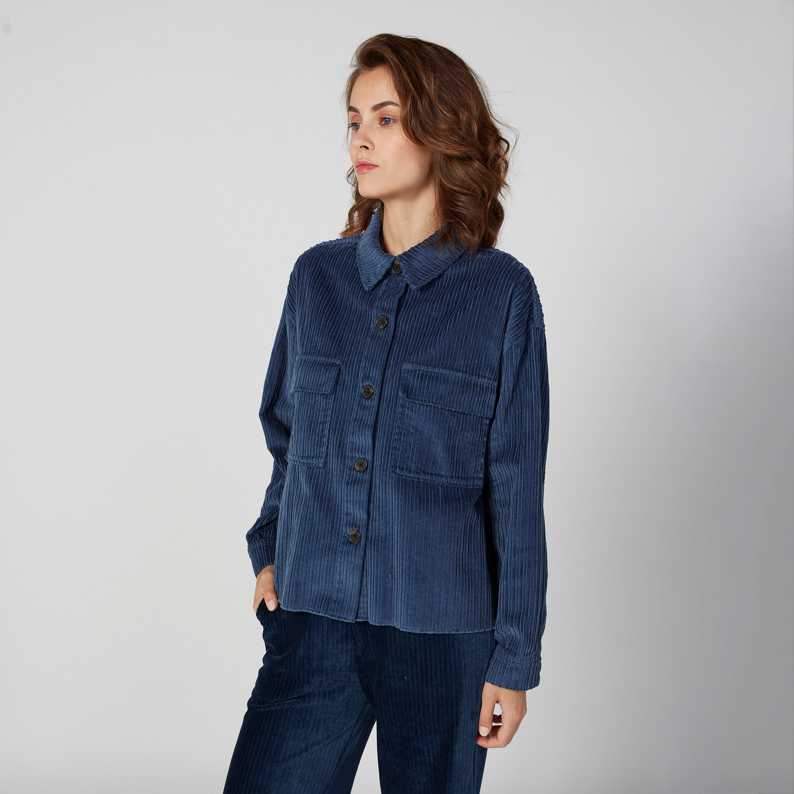 جاكيت بارز الملمس بأكمام طويلة وجيوب بطيّة-women-winterwear-coatsandjackets-jackets-image-5