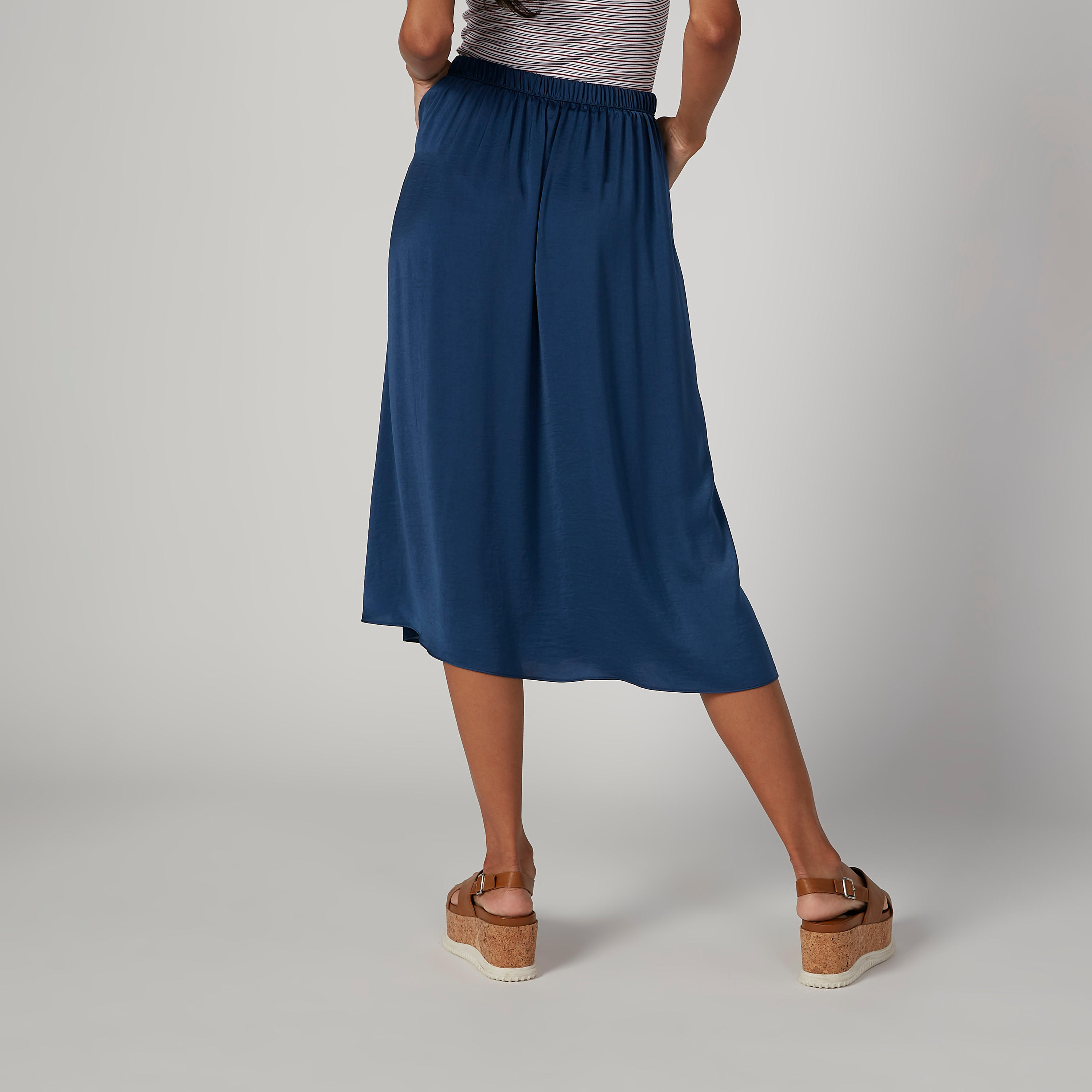 تنورة ميدي إيه لاين سادة بخصر مطّاطي وجيوب-women-clothing-bottoms-skirts-image-2