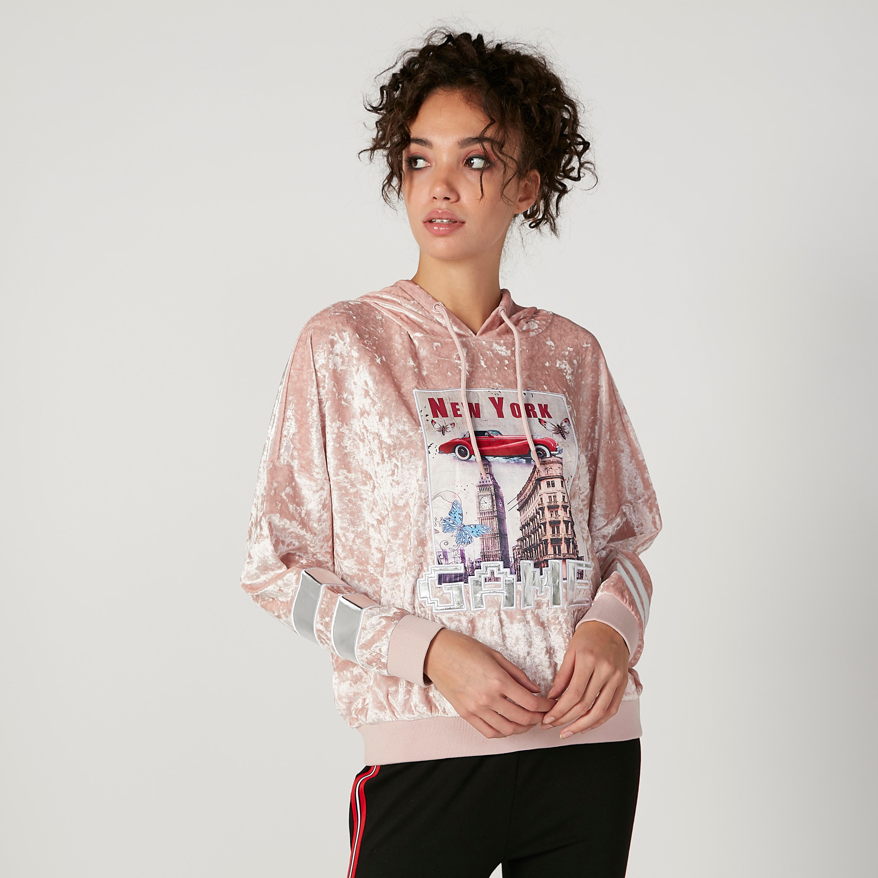 سويت شيرت بارز الملمس بقبعة وأكمام طويلة-women-winterwear-hoodiesandsweatshirts-hoodies-image-5