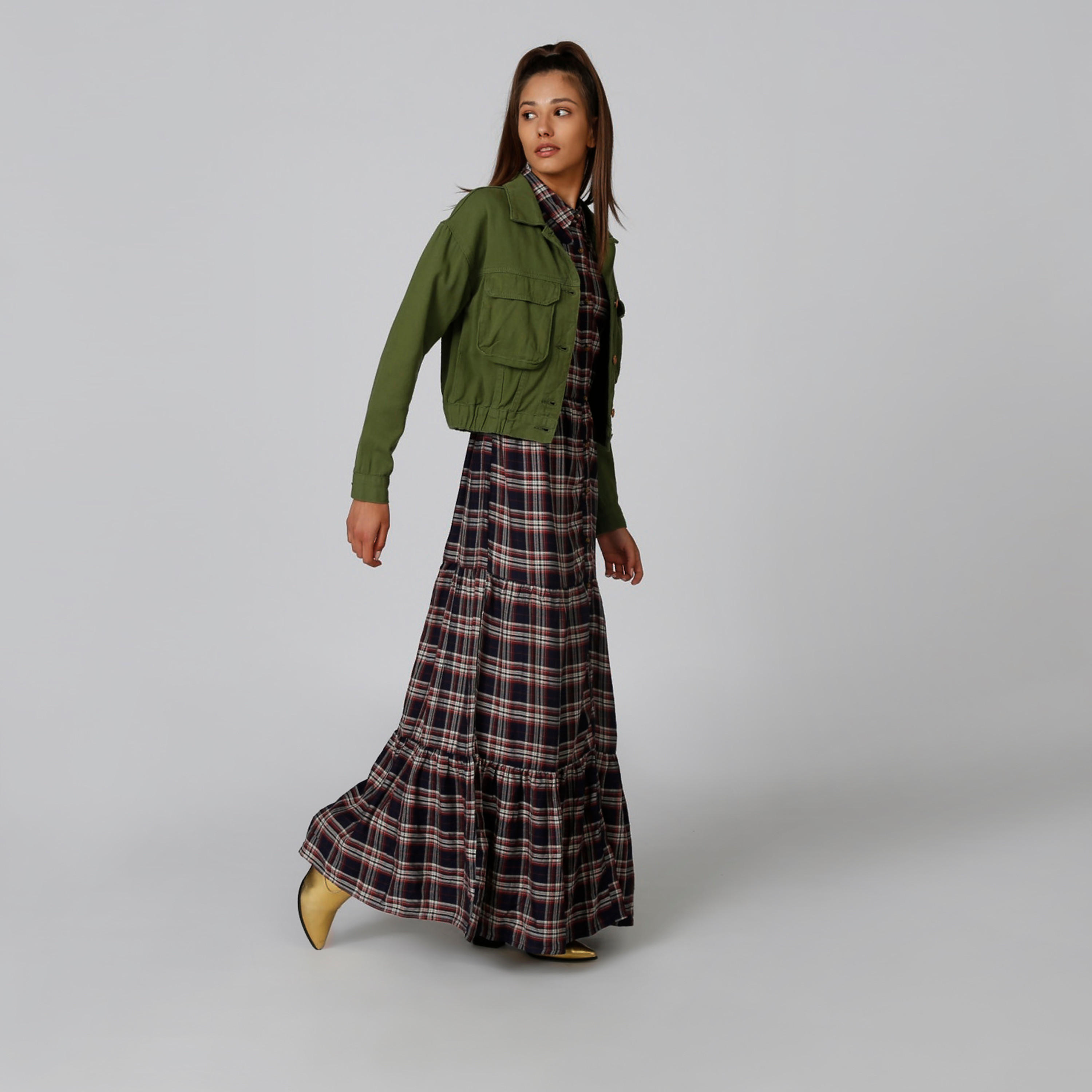 جاكيت دينم بأكمام طويلة وجيوب-women-winterwear-coatsandjackets-jackets-image-1